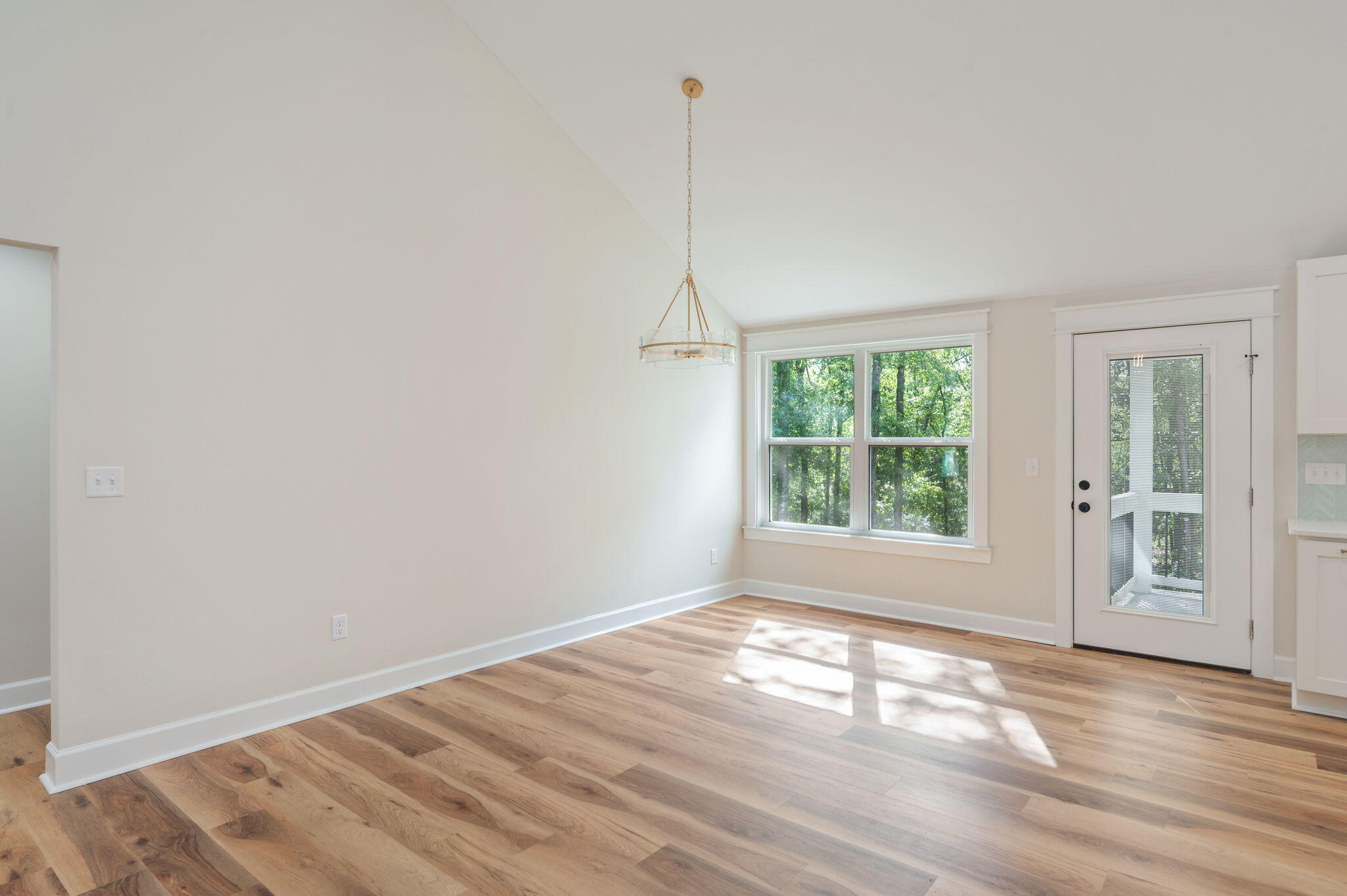 SPRING HILL ESTATES - Residential