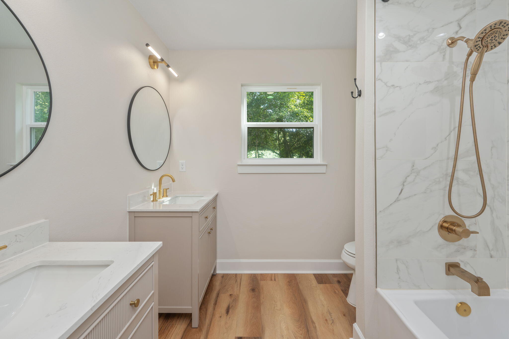 SPRING HILL ESTATES - Residential