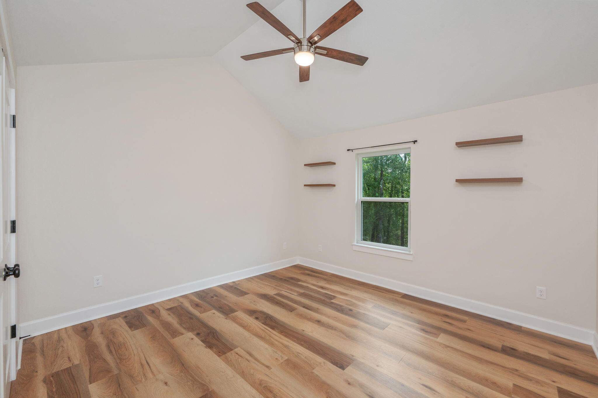 SPRING HILL ESTATES - Residential