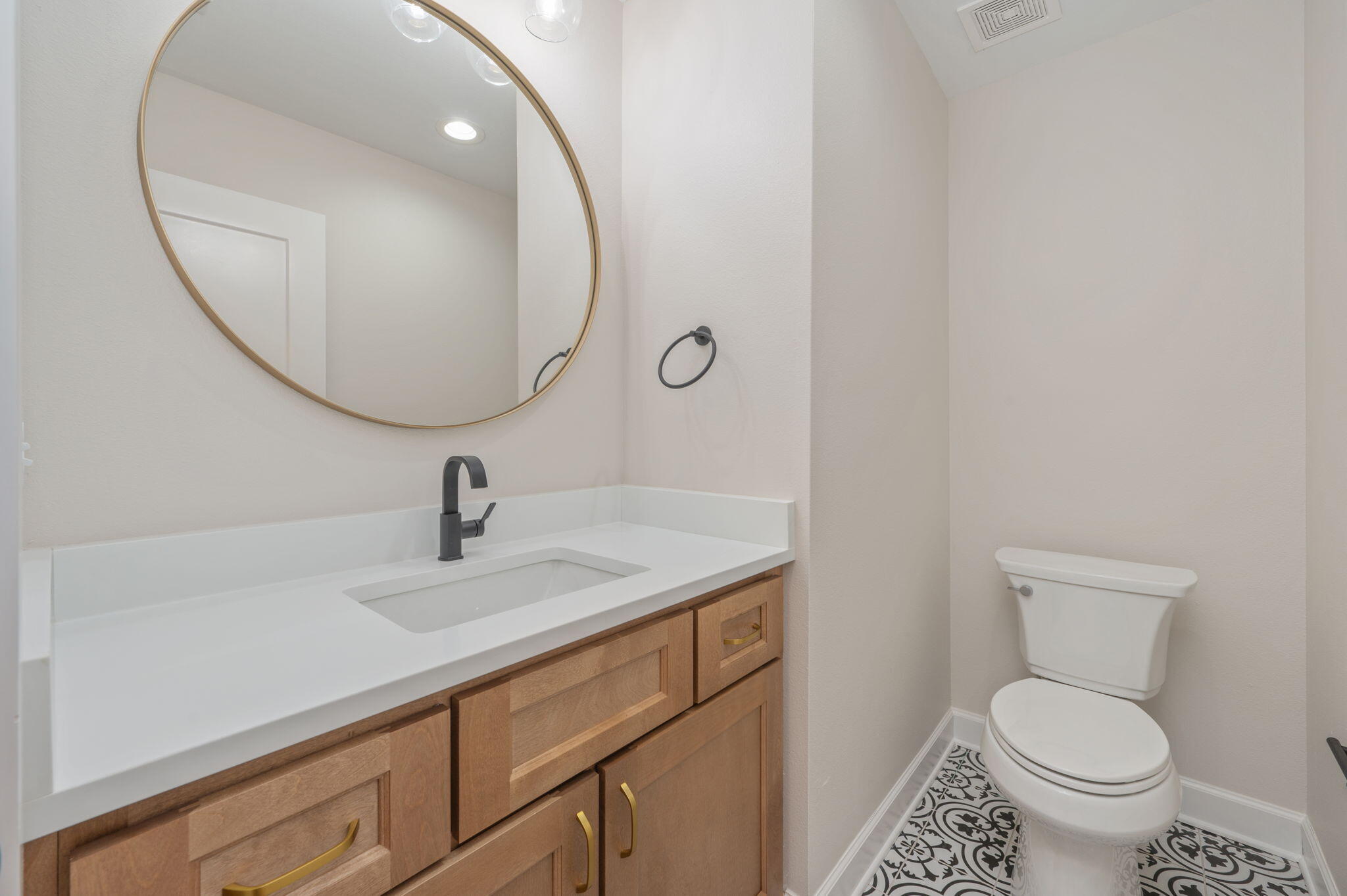 SPRING HILL ESTATES - Residential