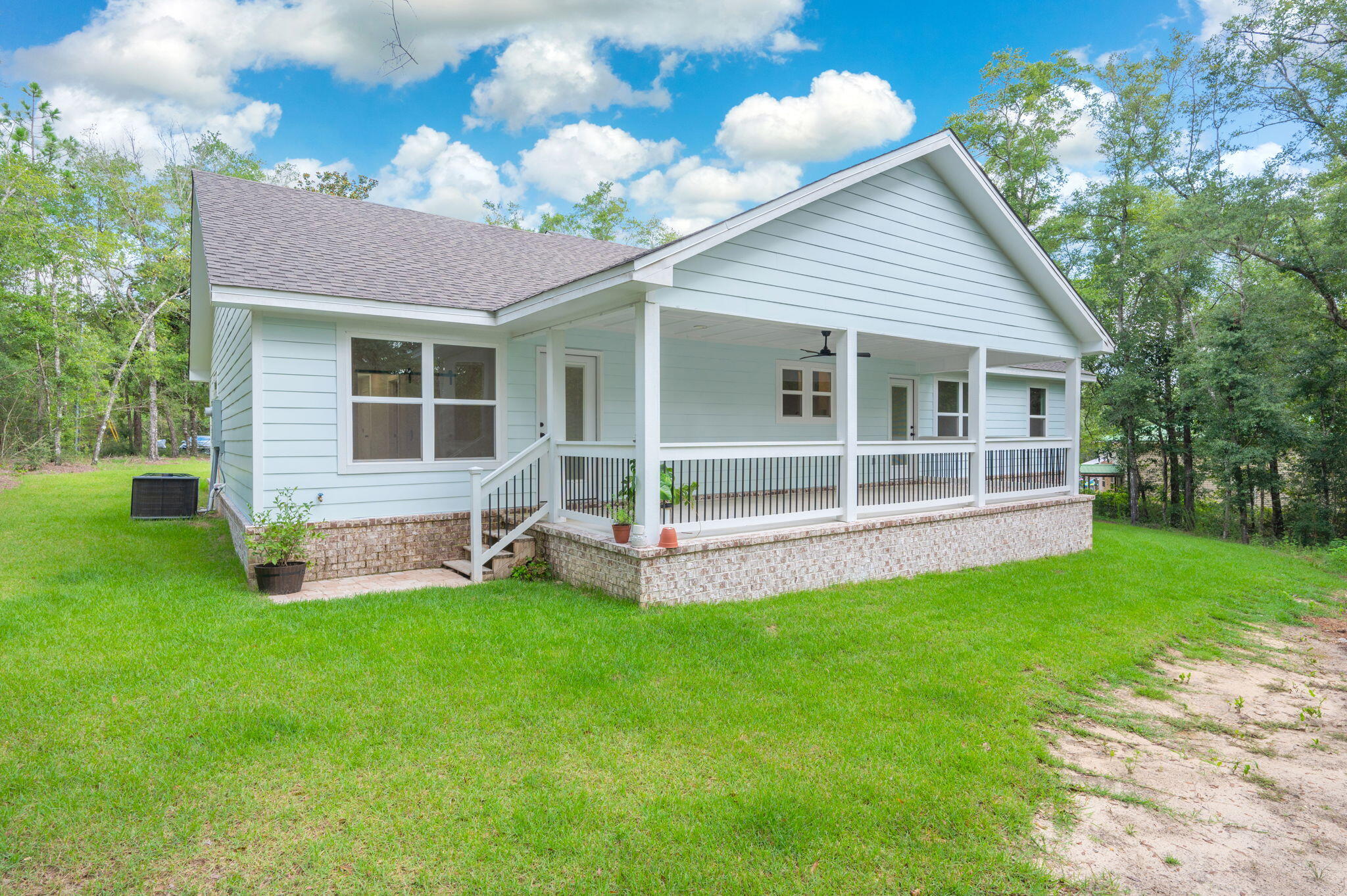 SPRING HILL ESTATES - Residential