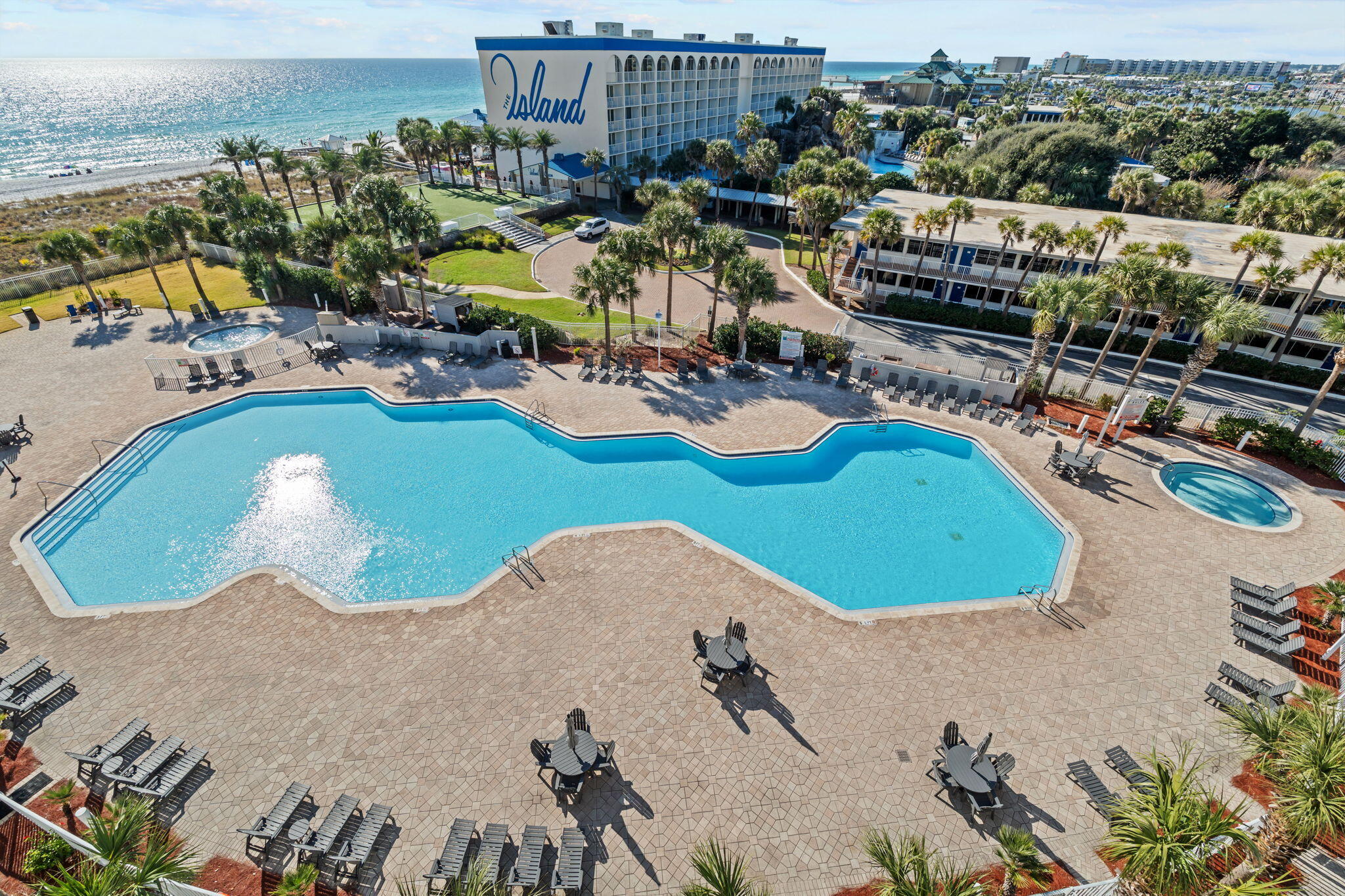 DESTIN WEST BEACH & BAY RESORT-GULFSIDE - Residential