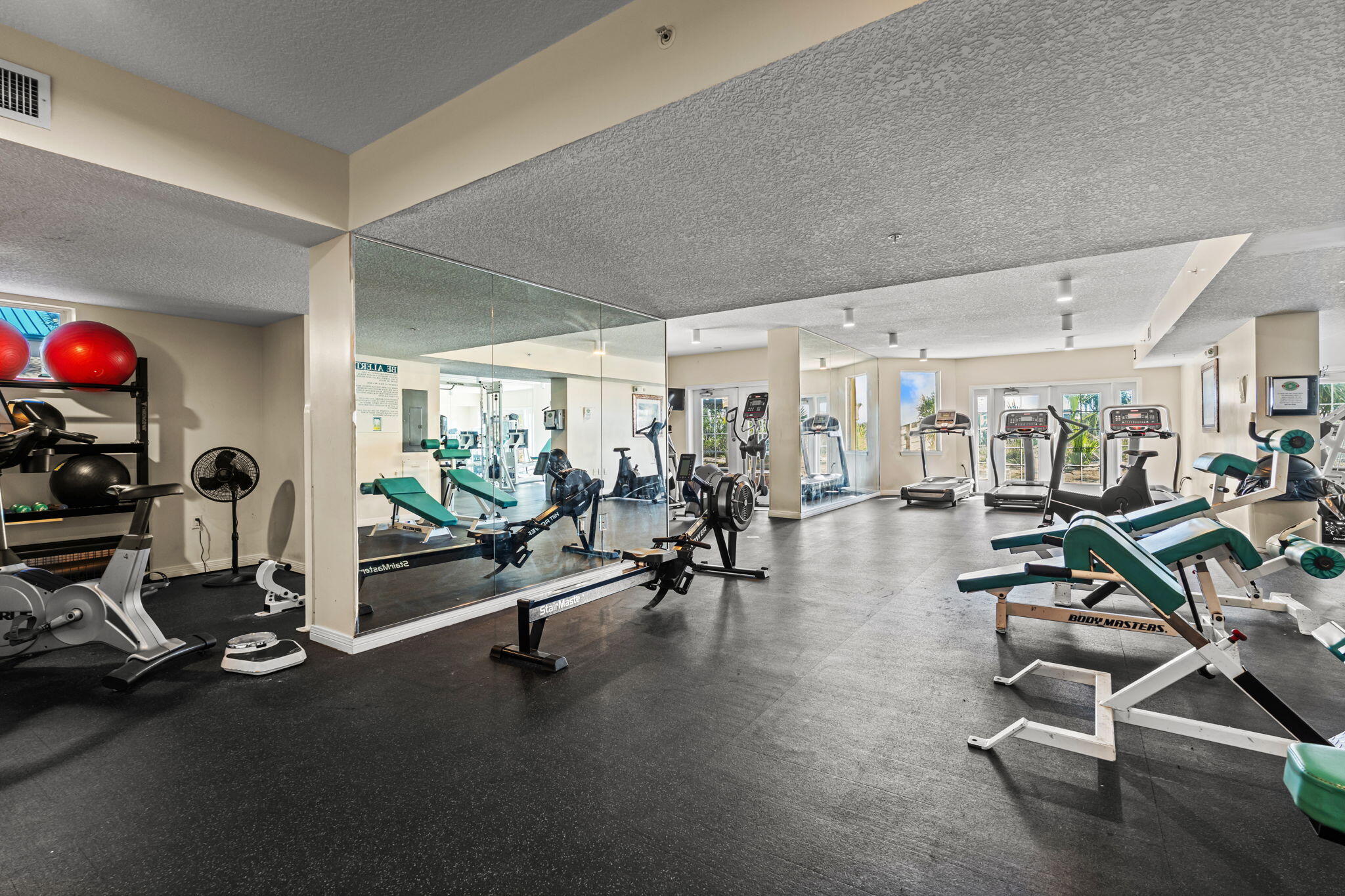 DESTIN WEST BEACH & BAY RESORT-GULFSIDE - Residential