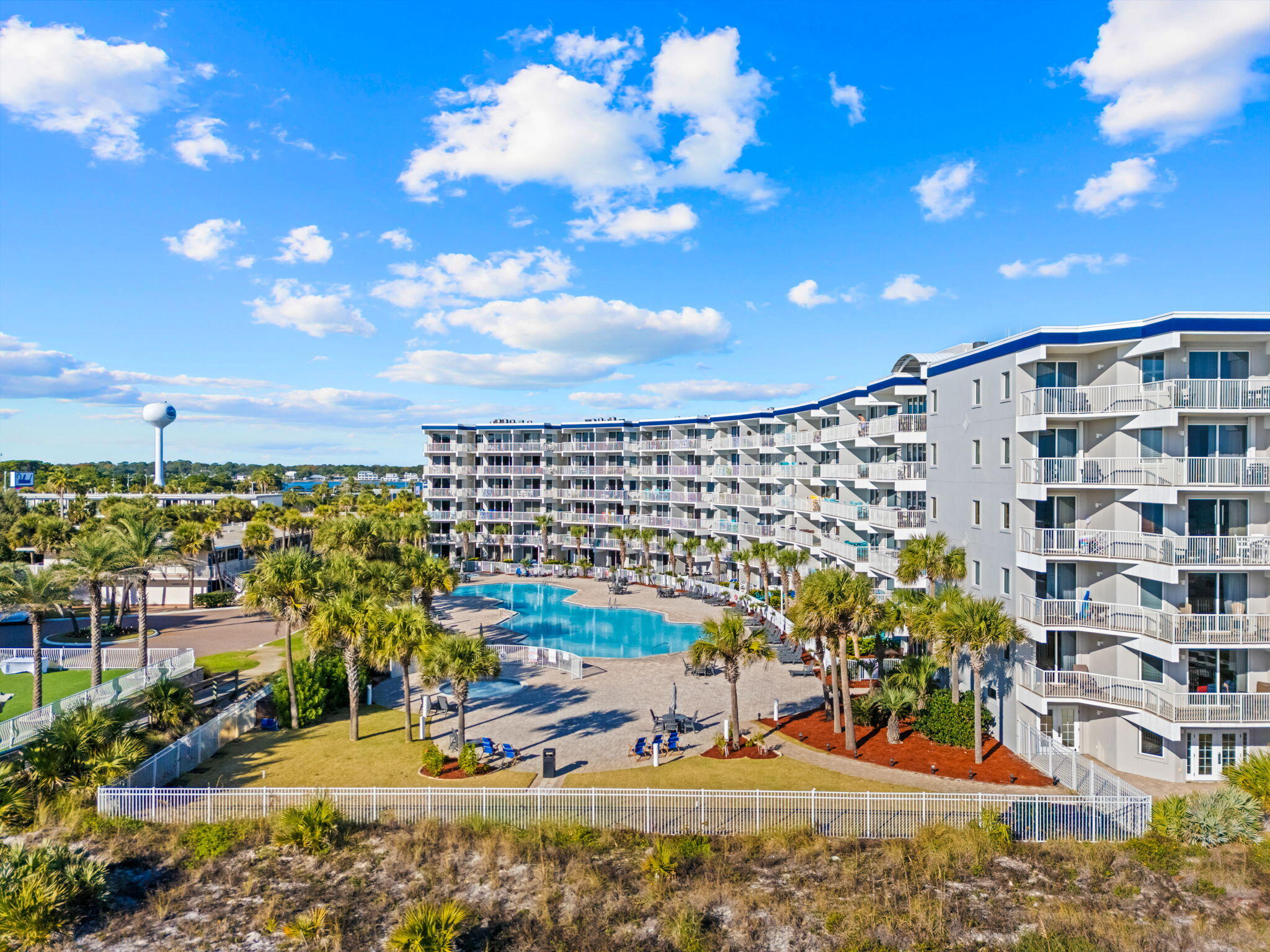 DESTIN WEST BEACH & BAY RESORT-GULFSIDE - Residential