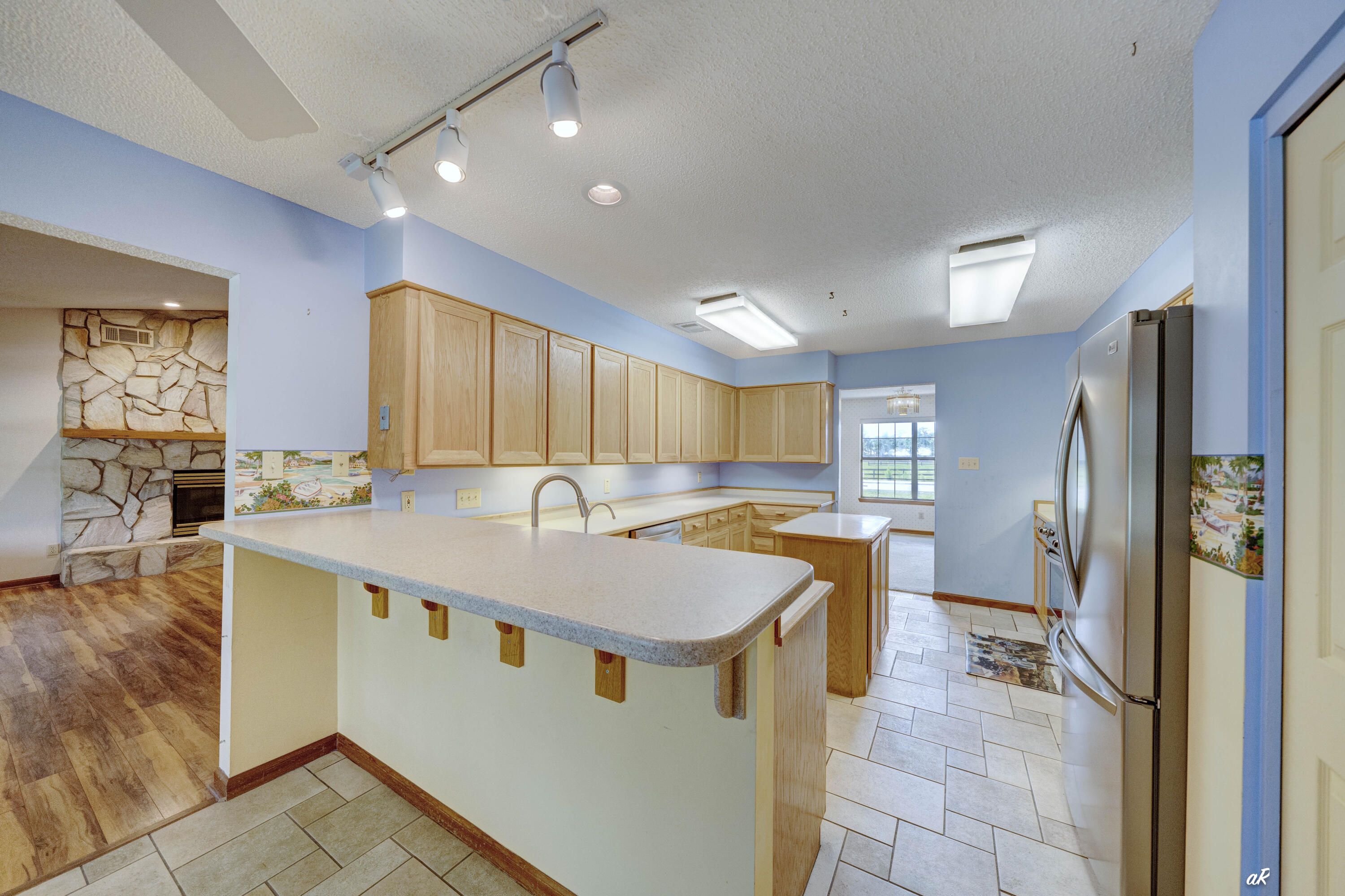THOMAS DRIVE PARK UNIT 4 - Residential
