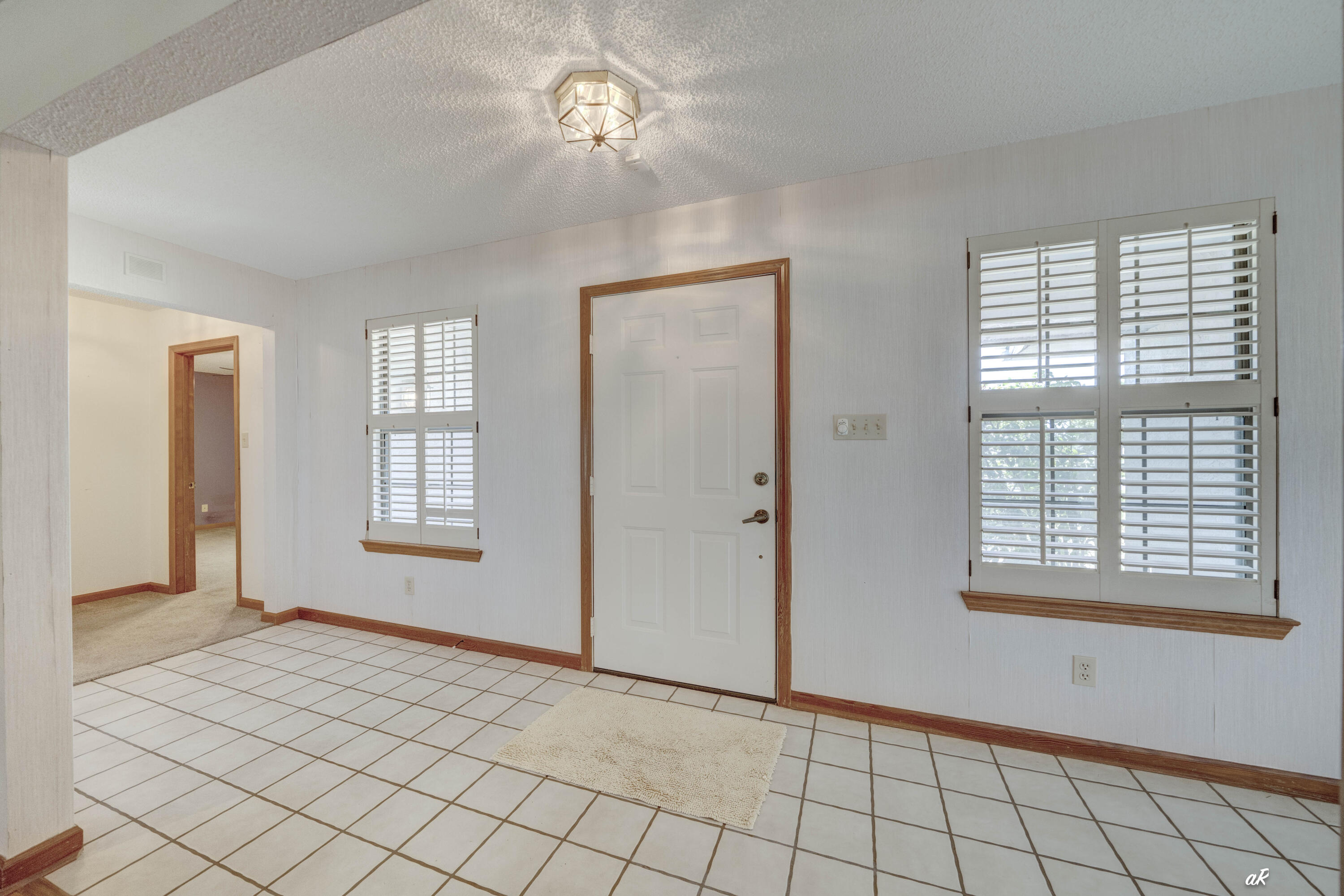 THOMAS DRIVE PARK UNIT 4 - Residential