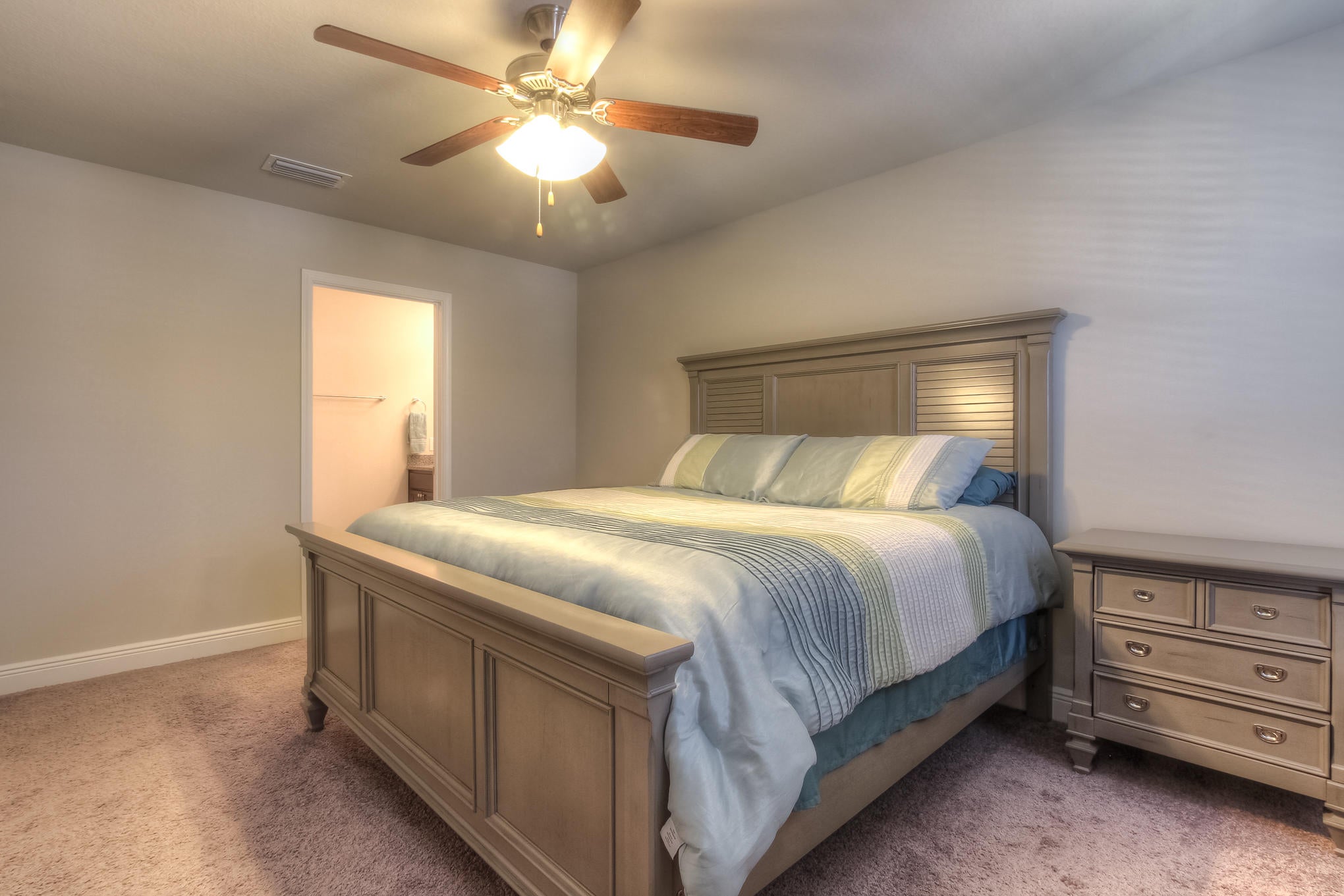 RESERVE POINTE - Residential