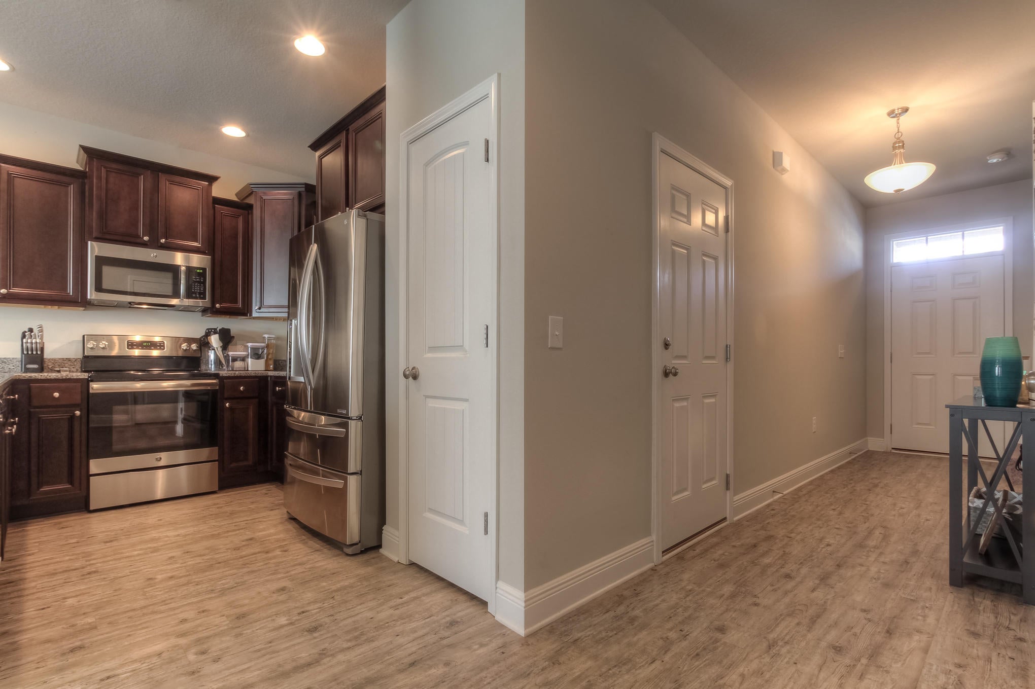 RESERVE POINTE - Residential