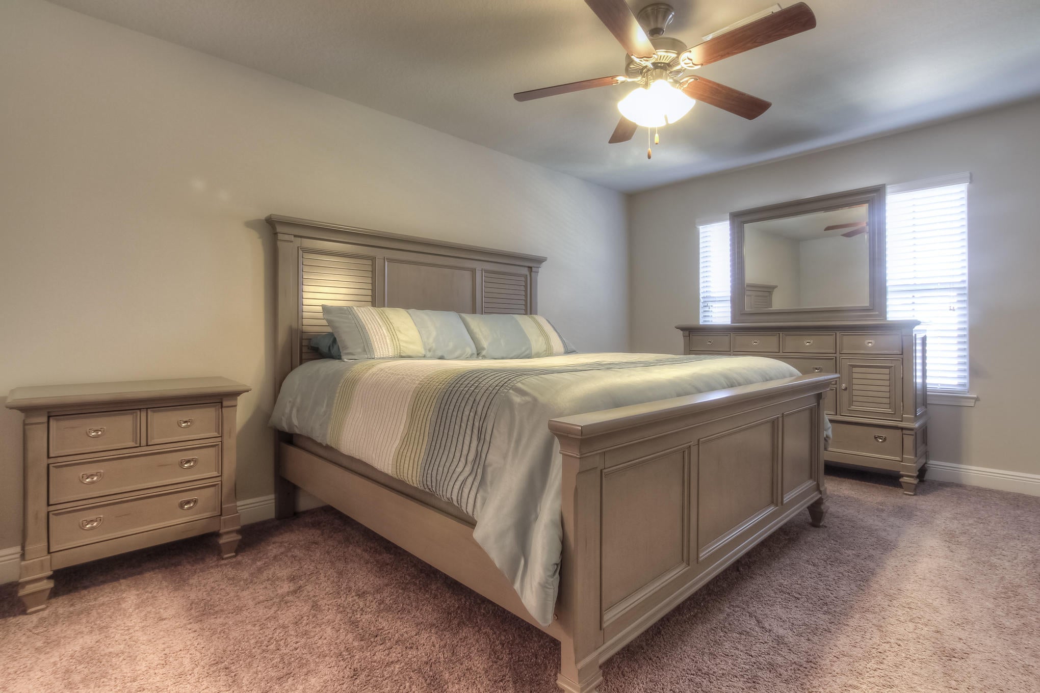 RESERVE POINTE - Residential