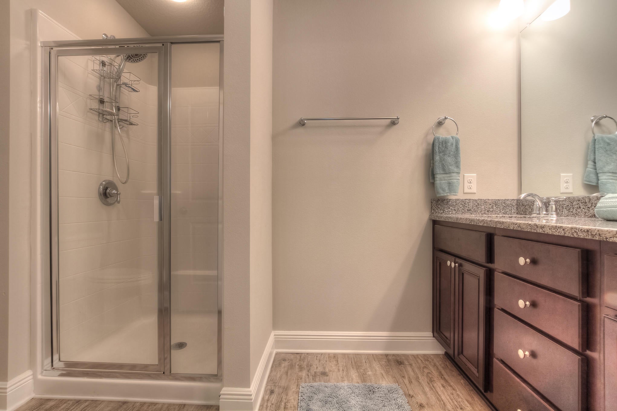 RESERVE POINTE - Residential