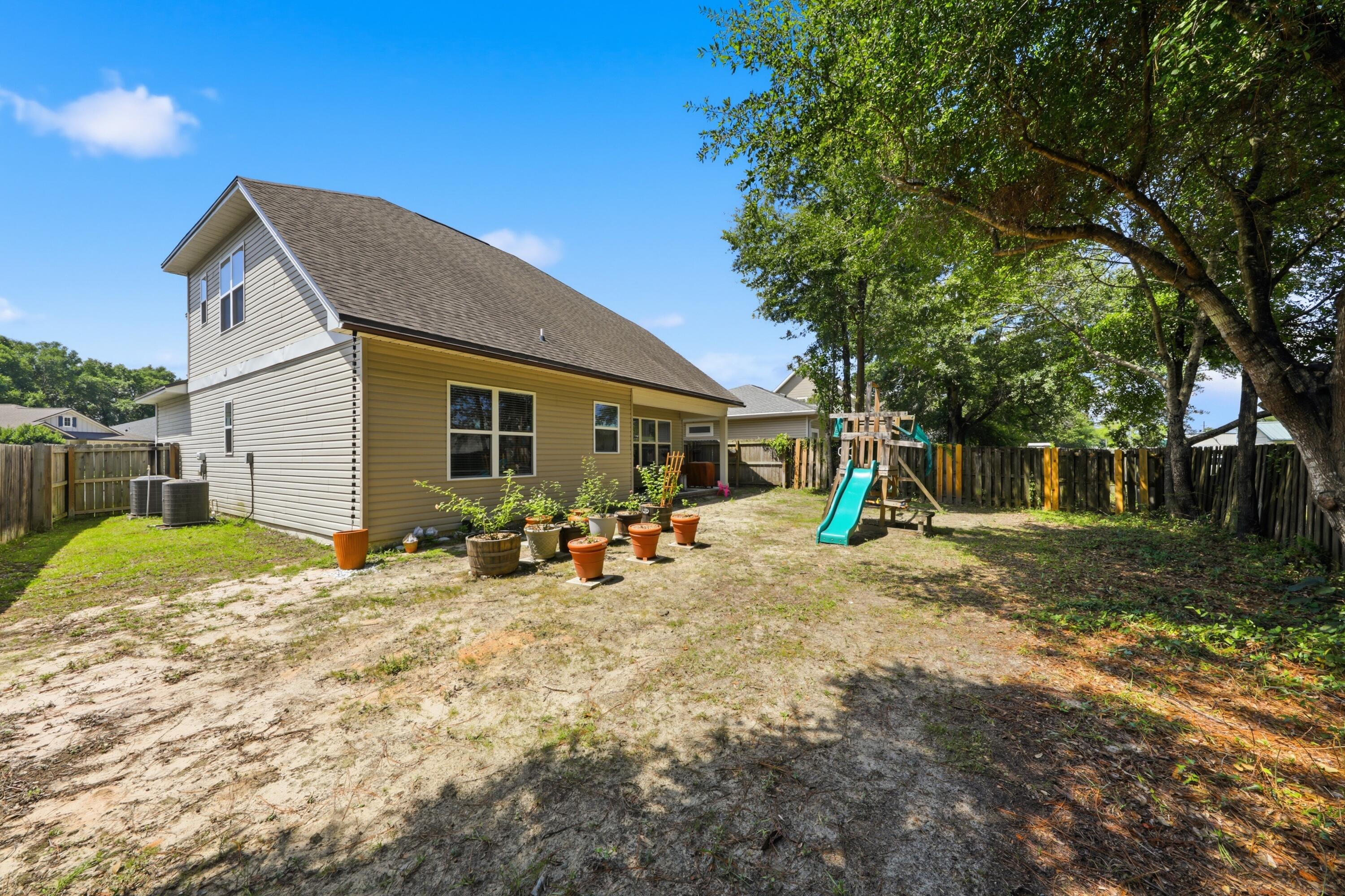HERITAGE MANOR - Residential