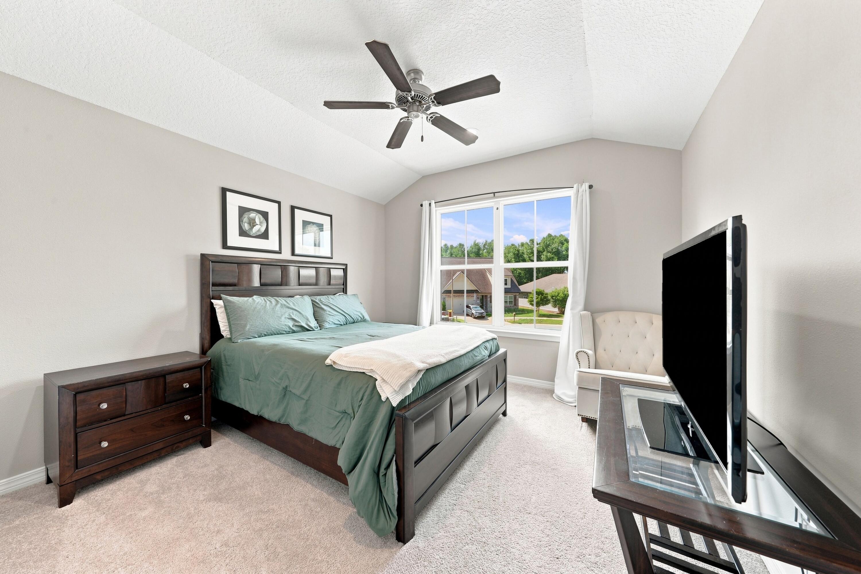 HERITAGE MANOR - Residential