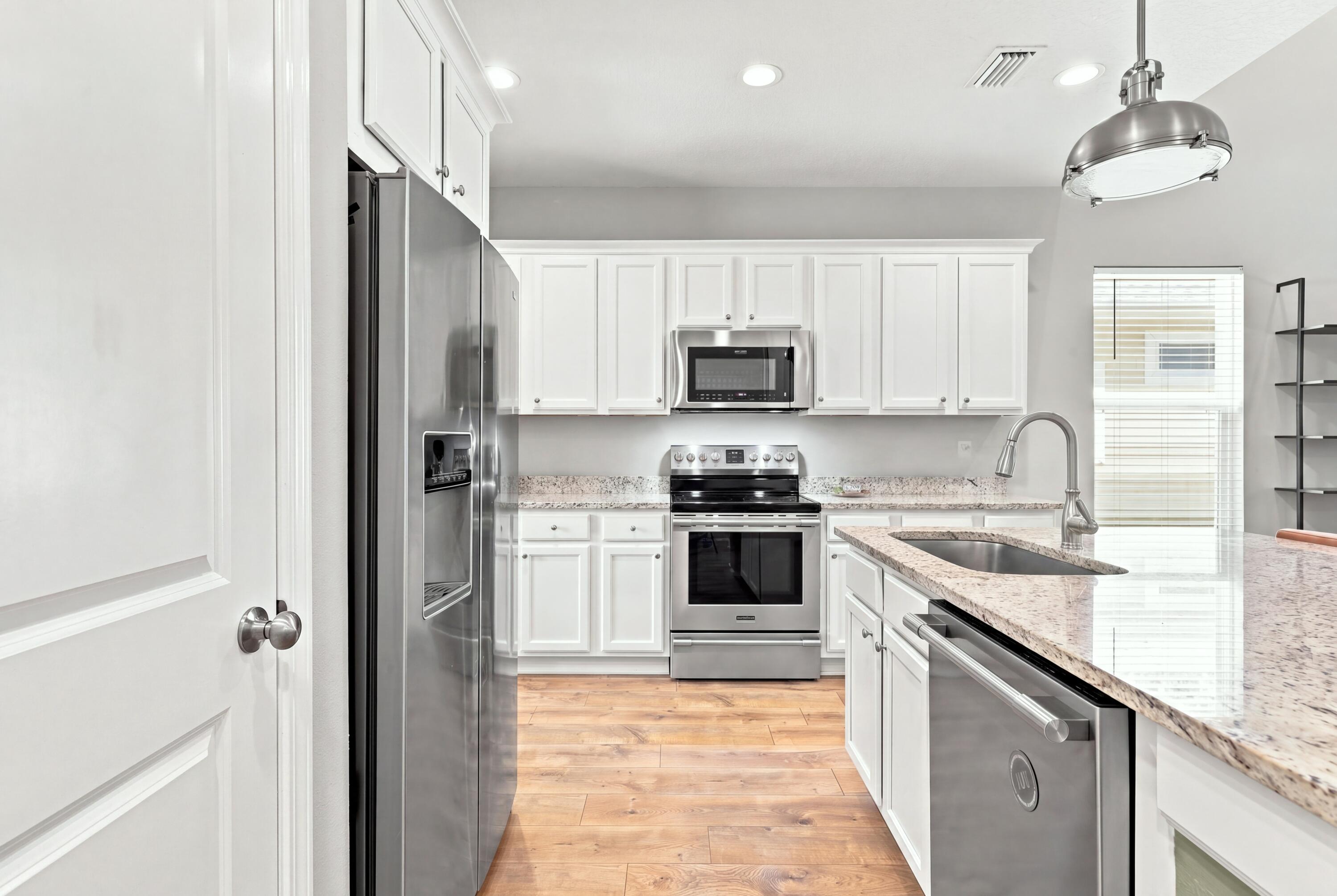 HERITAGE MANOR - Residential