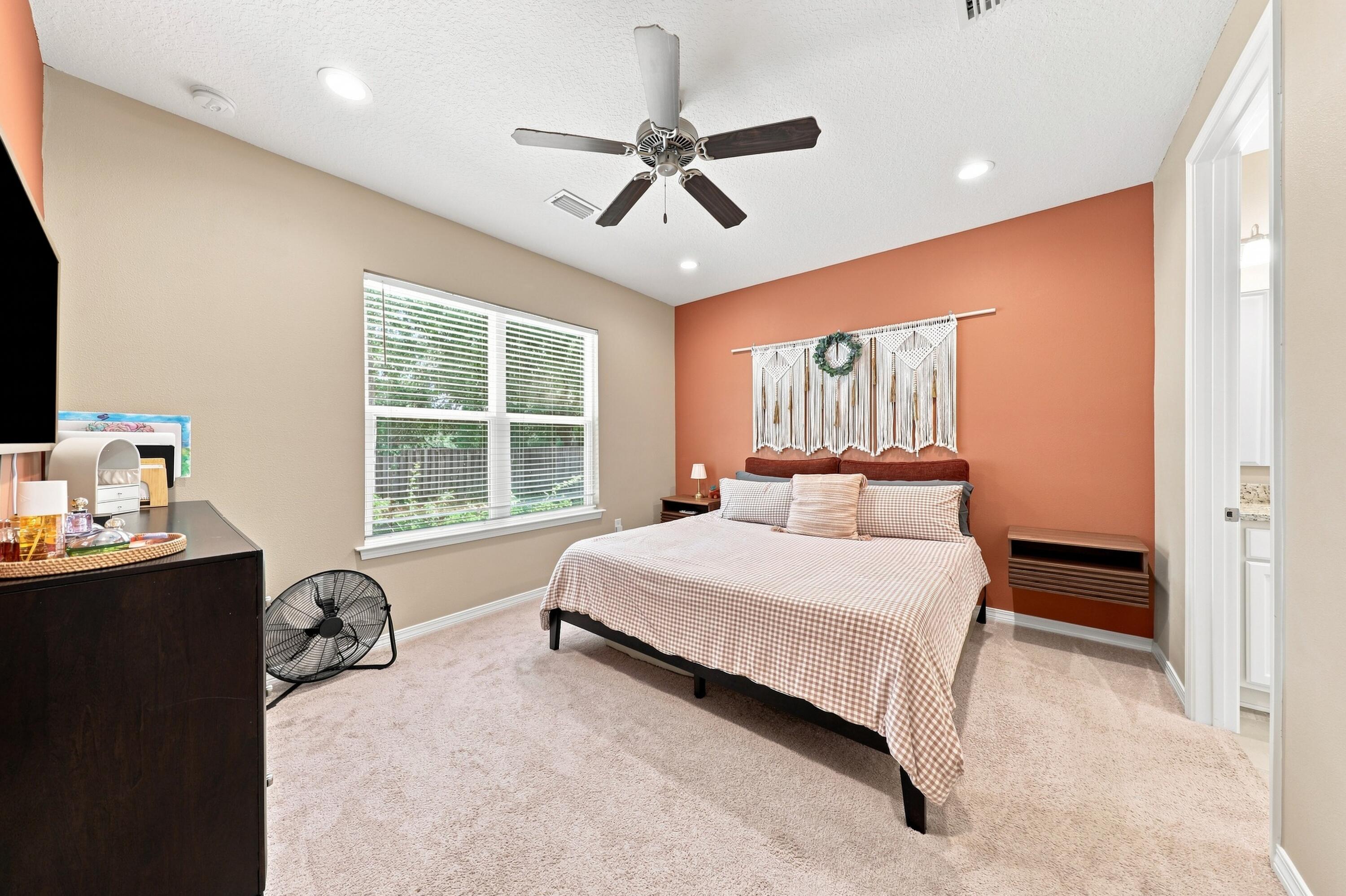 HERITAGE MANOR - Residential
