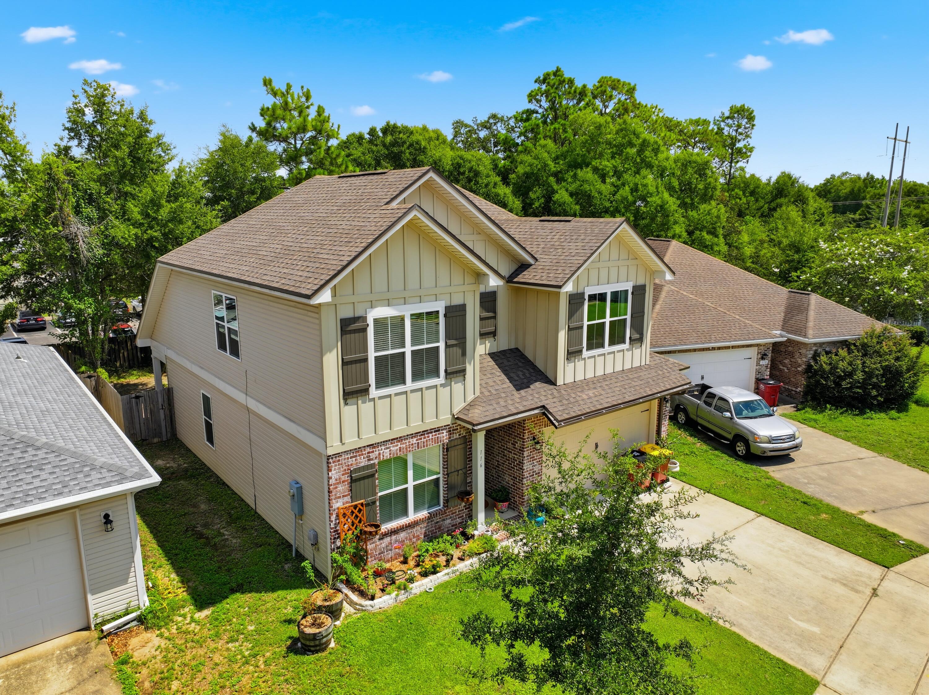 HERITAGE MANOR - Residential