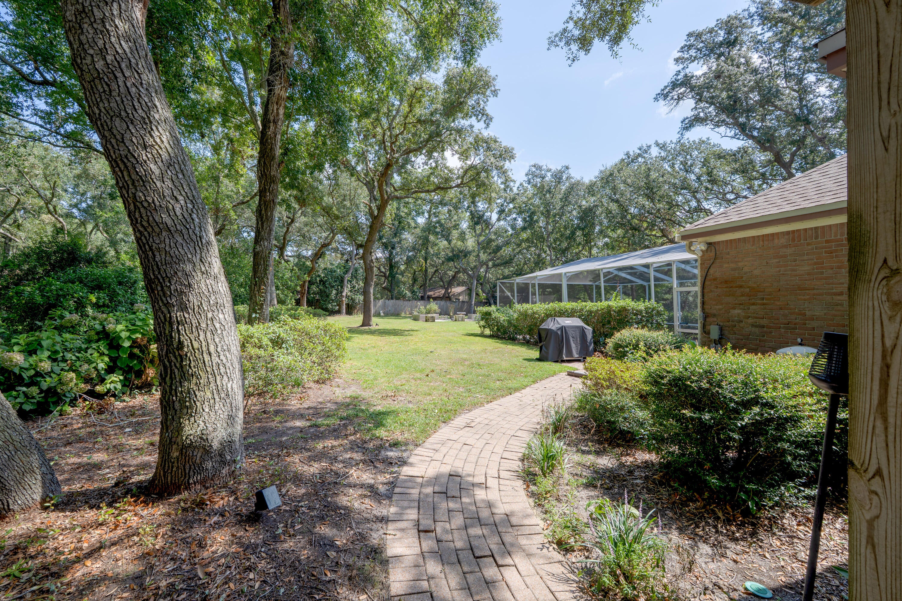 LAKE PIPPIN - Residential