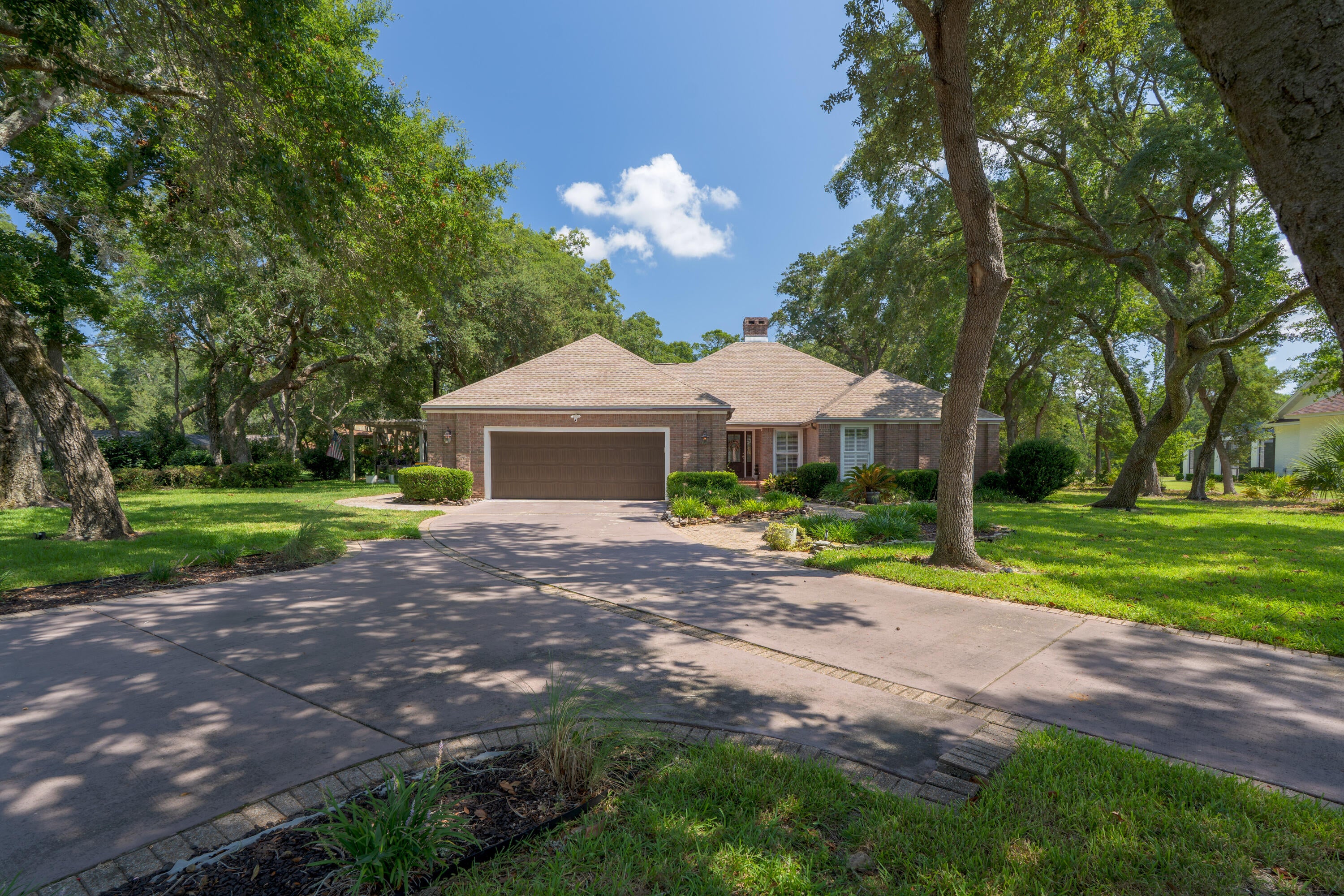 LAKE PIPPIN - Residential
