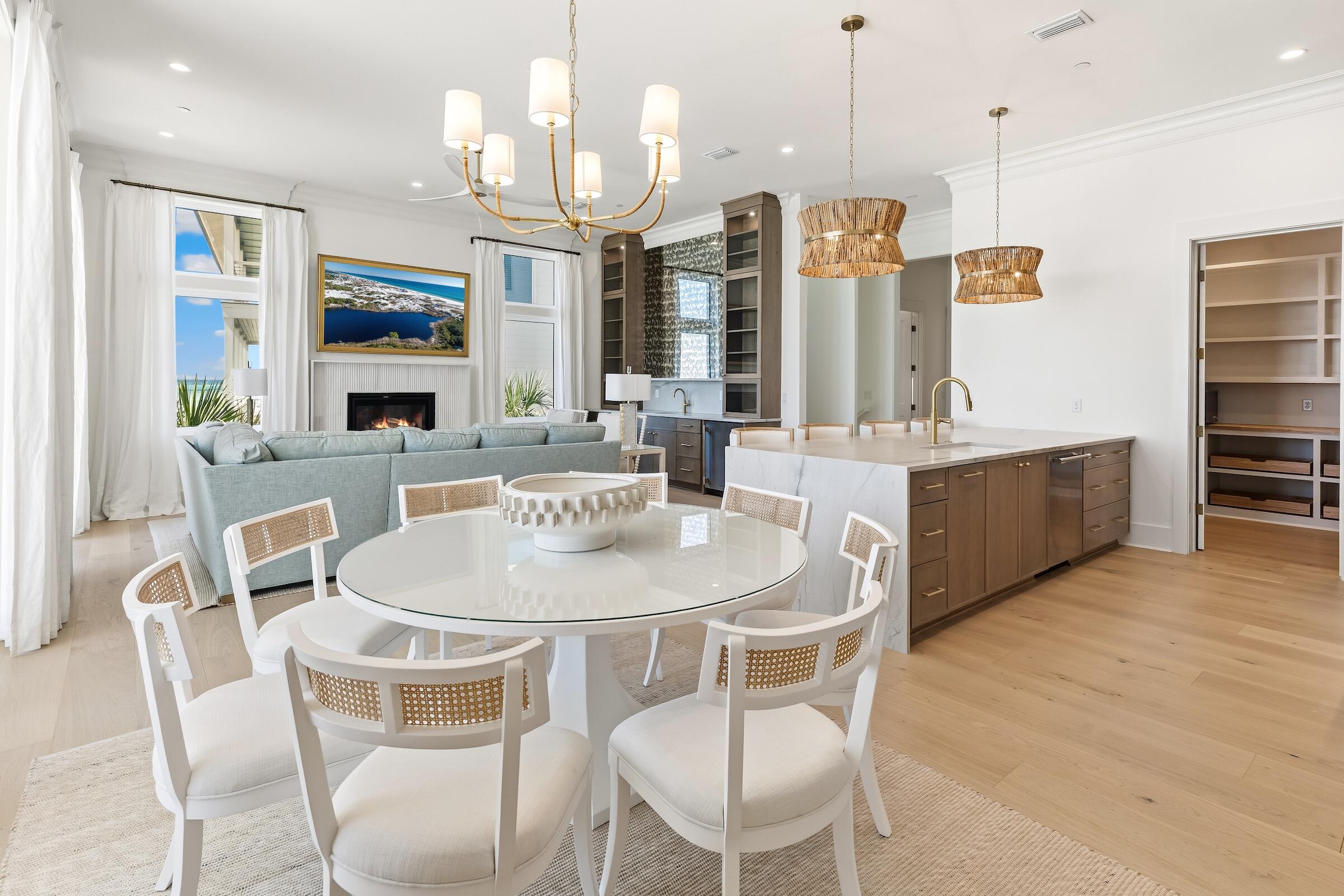 GULF TRACE - Residential