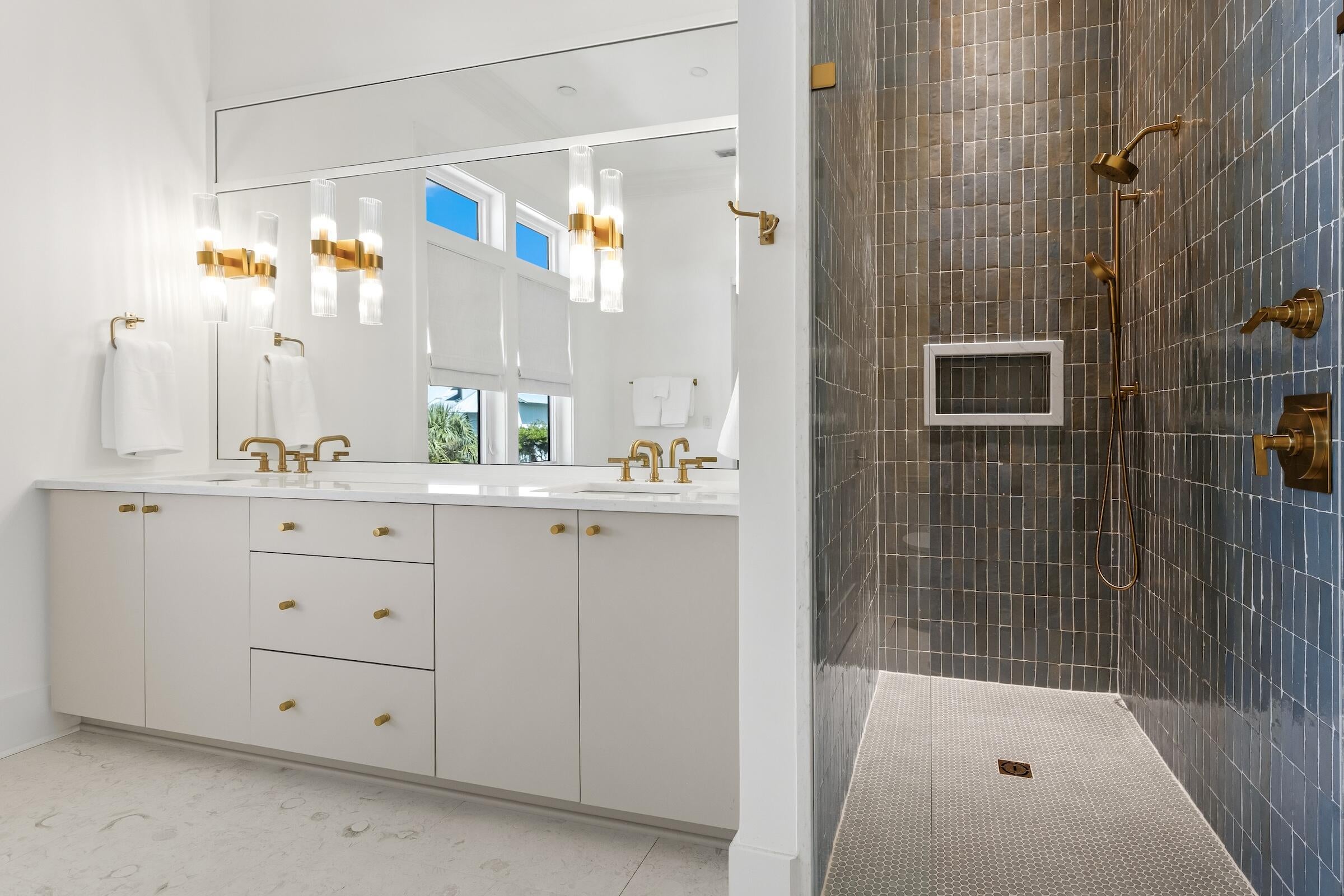 GULF TRACE - Residential