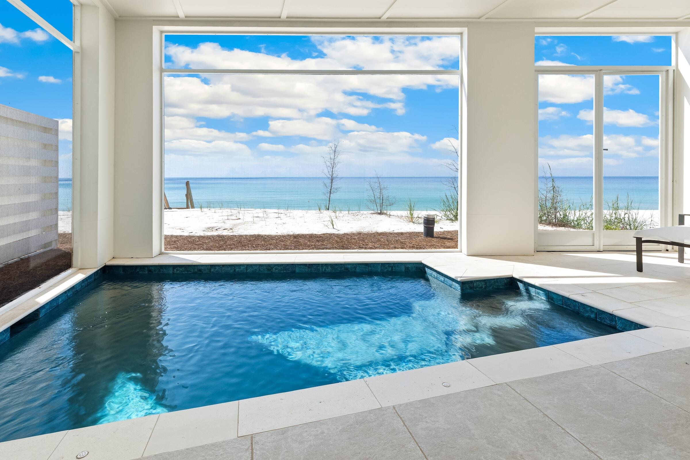 GULF TRACE - Residential