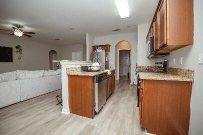 HERITAGE MANOR - Residential Lease