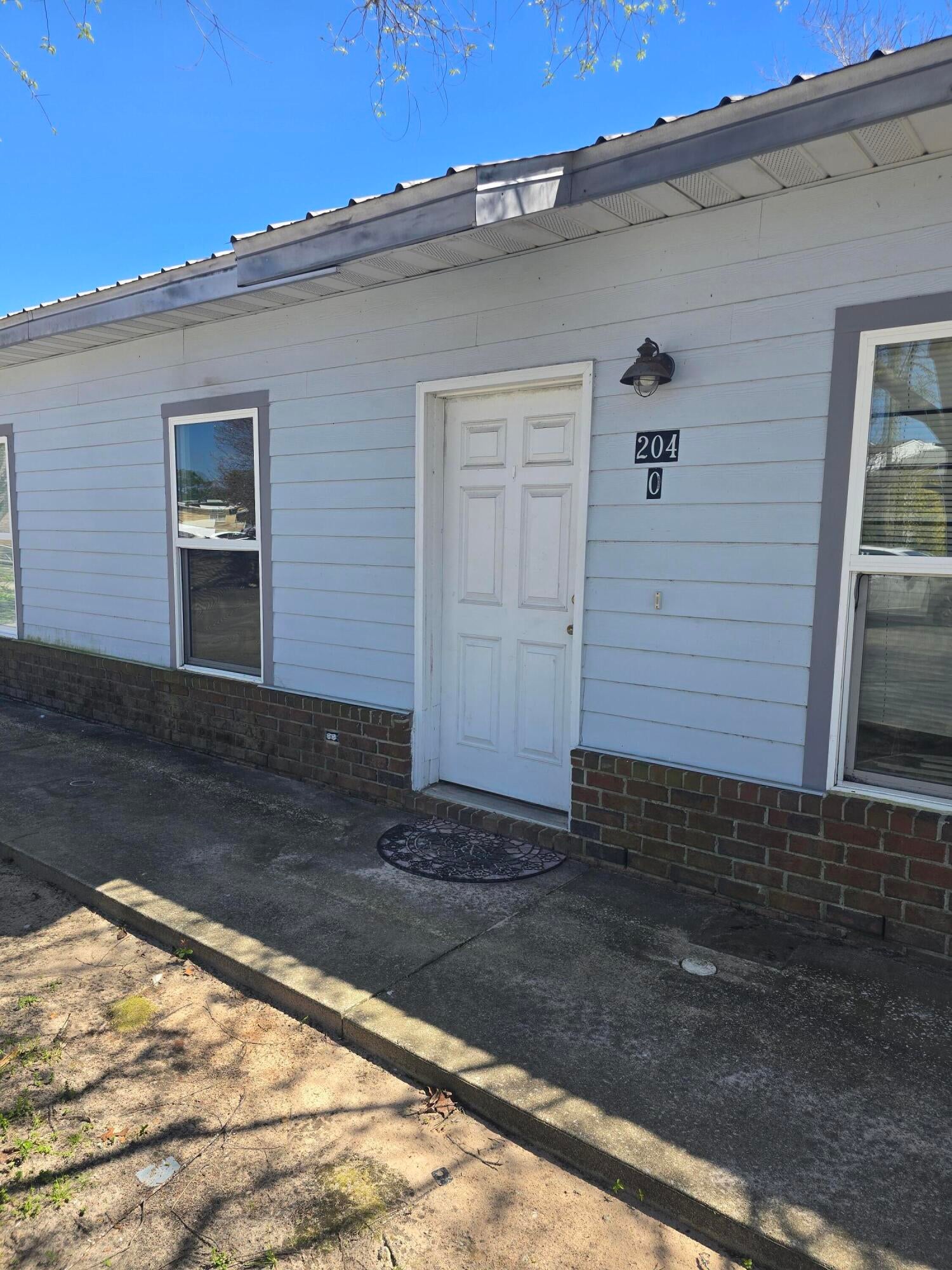 SKEETER RE/SUB LOT 10 - Residential Lease