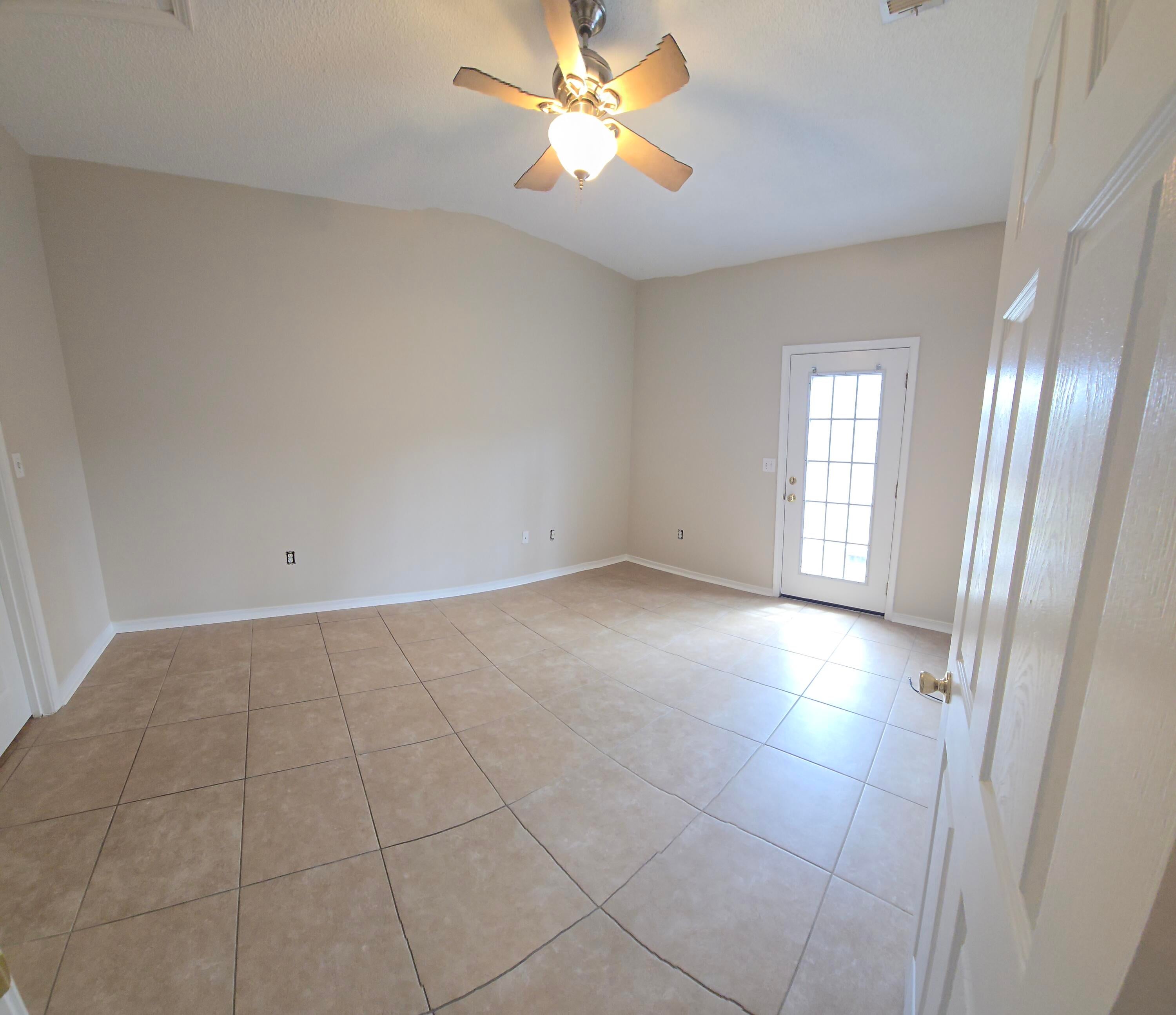 SKEETER RE/SUB LOT 10 - Residential Lease