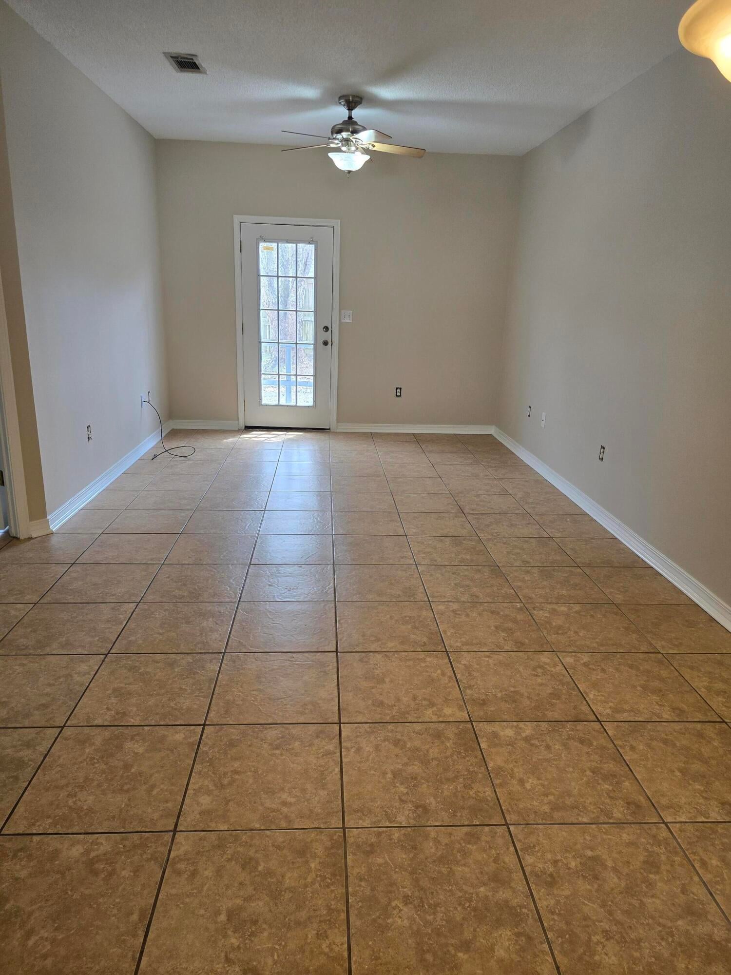 SKEETER RE/SUB LOT 10 - Residential Lease