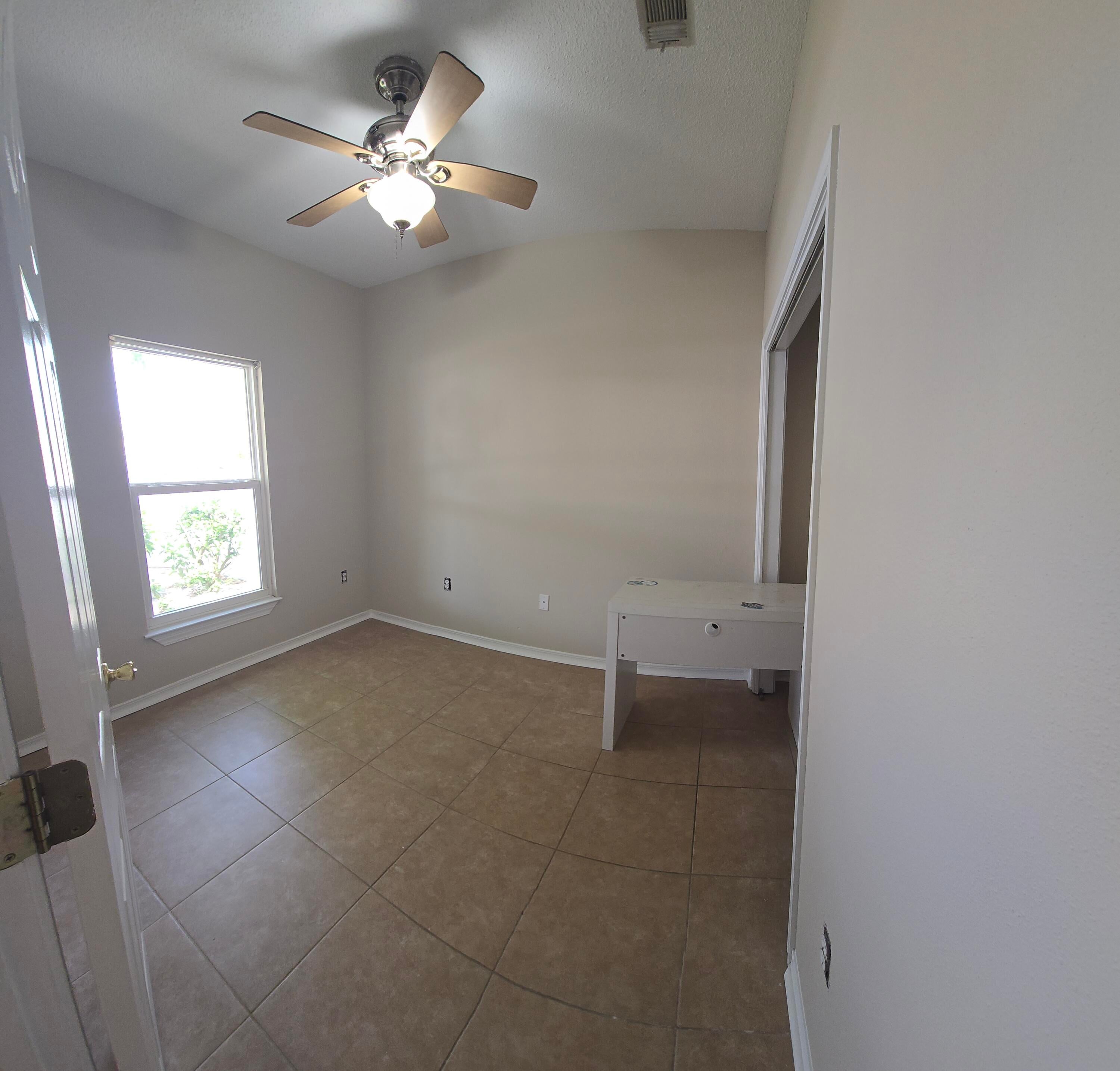 SKEETER RE/SUB LOT 10 - Residential Lease