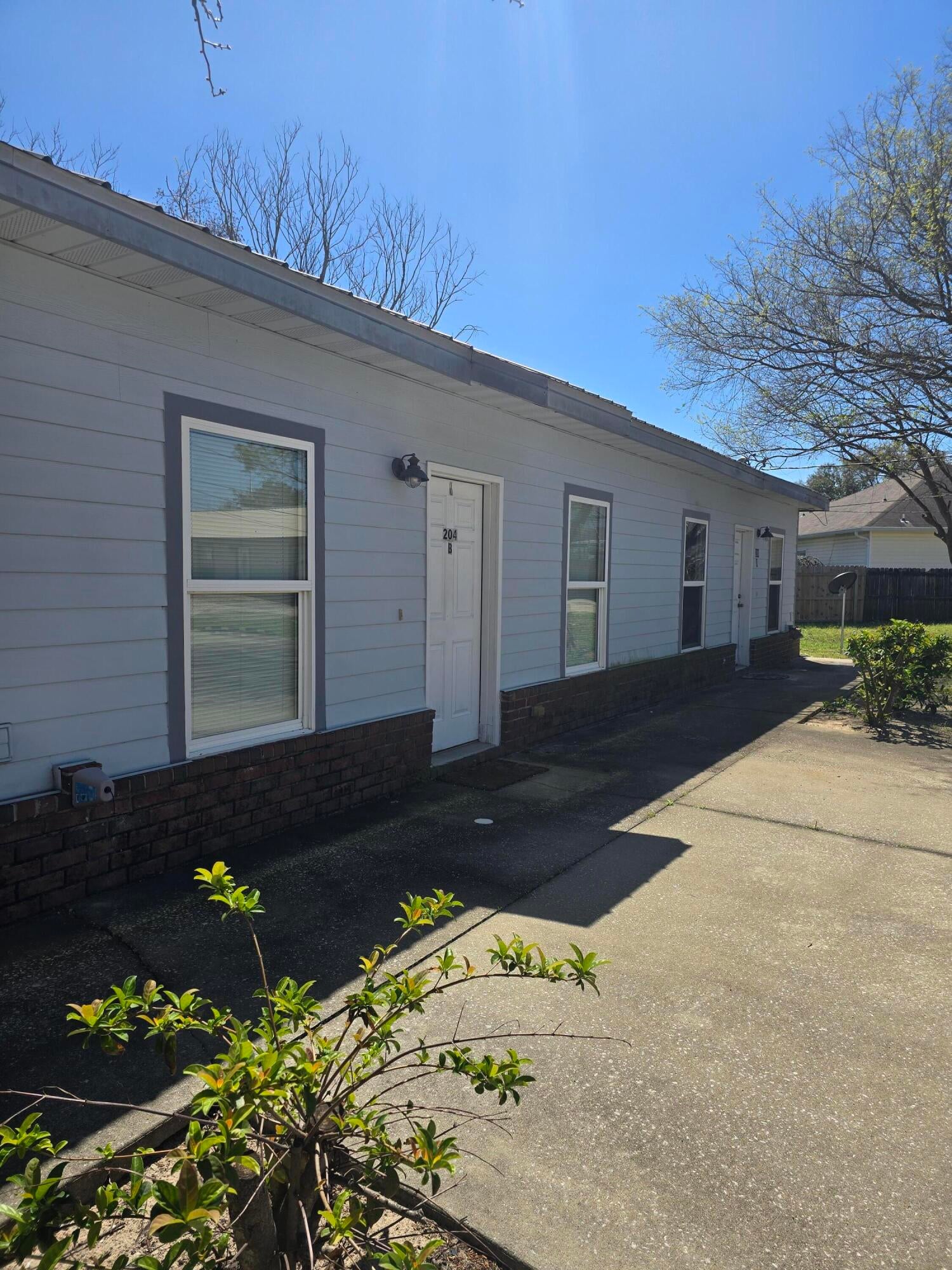 SKEETER RE/SUB LOT 10 - Residential Lease