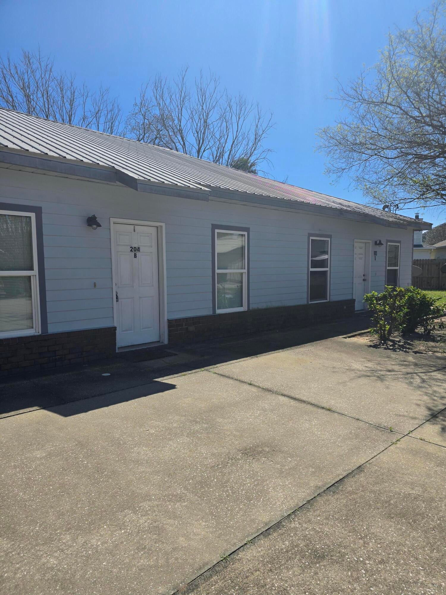 SKEETER RE/SUB LOT 10 - Residential Lease