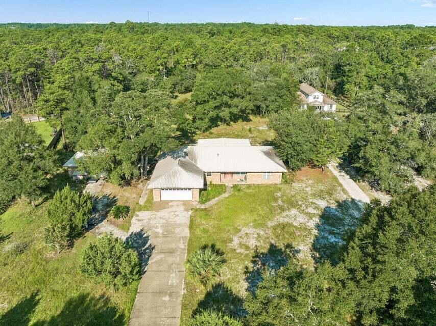 NO RECORDED SUBDIVISION - Residential