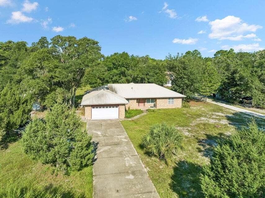 NO RECORDED SUBDIVISION - Residential