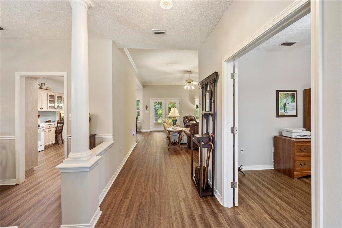 HOLLEY BY THE SEA - Residential