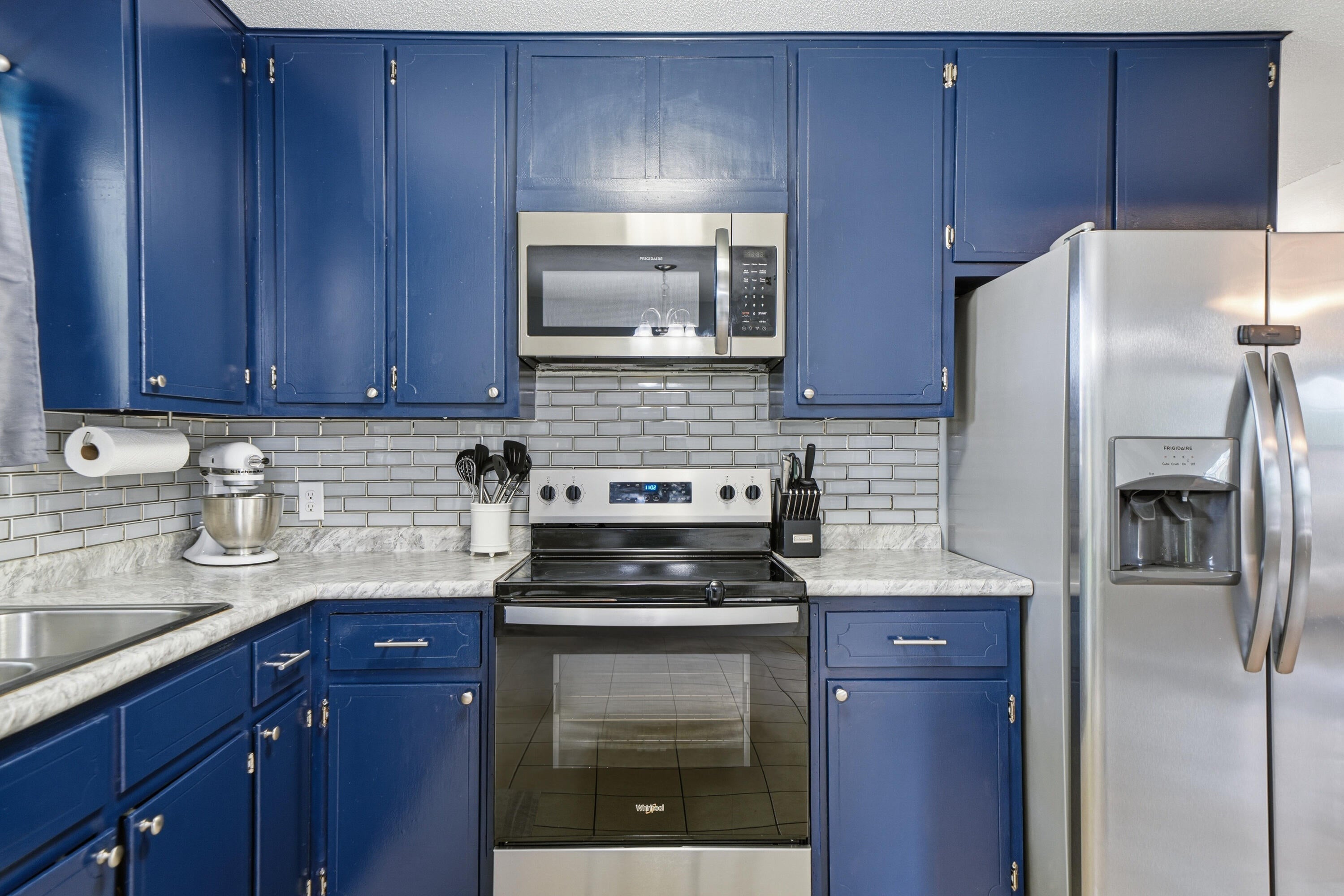 MIRAMAR ESTATES 3RD ADDN - Residential