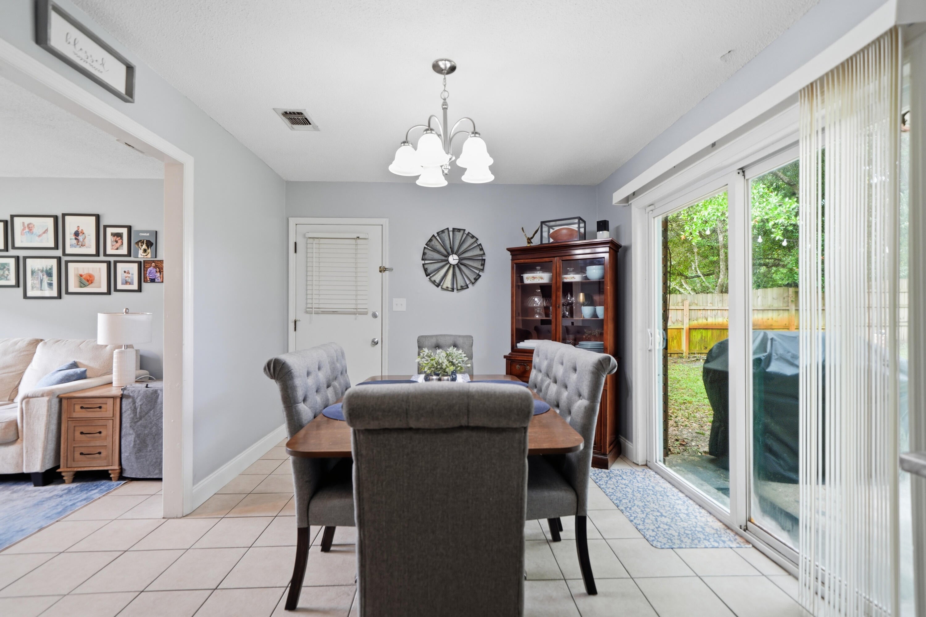 MIRAMAR ESTATES 3RD ADDN - Residential
