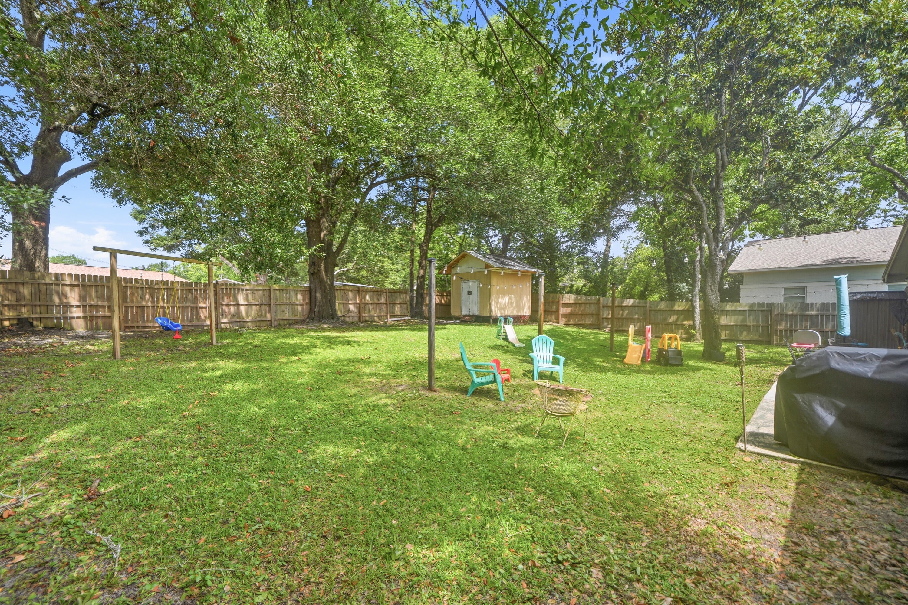 MIRAMAR ESTATES 3RD ADDN - Residential