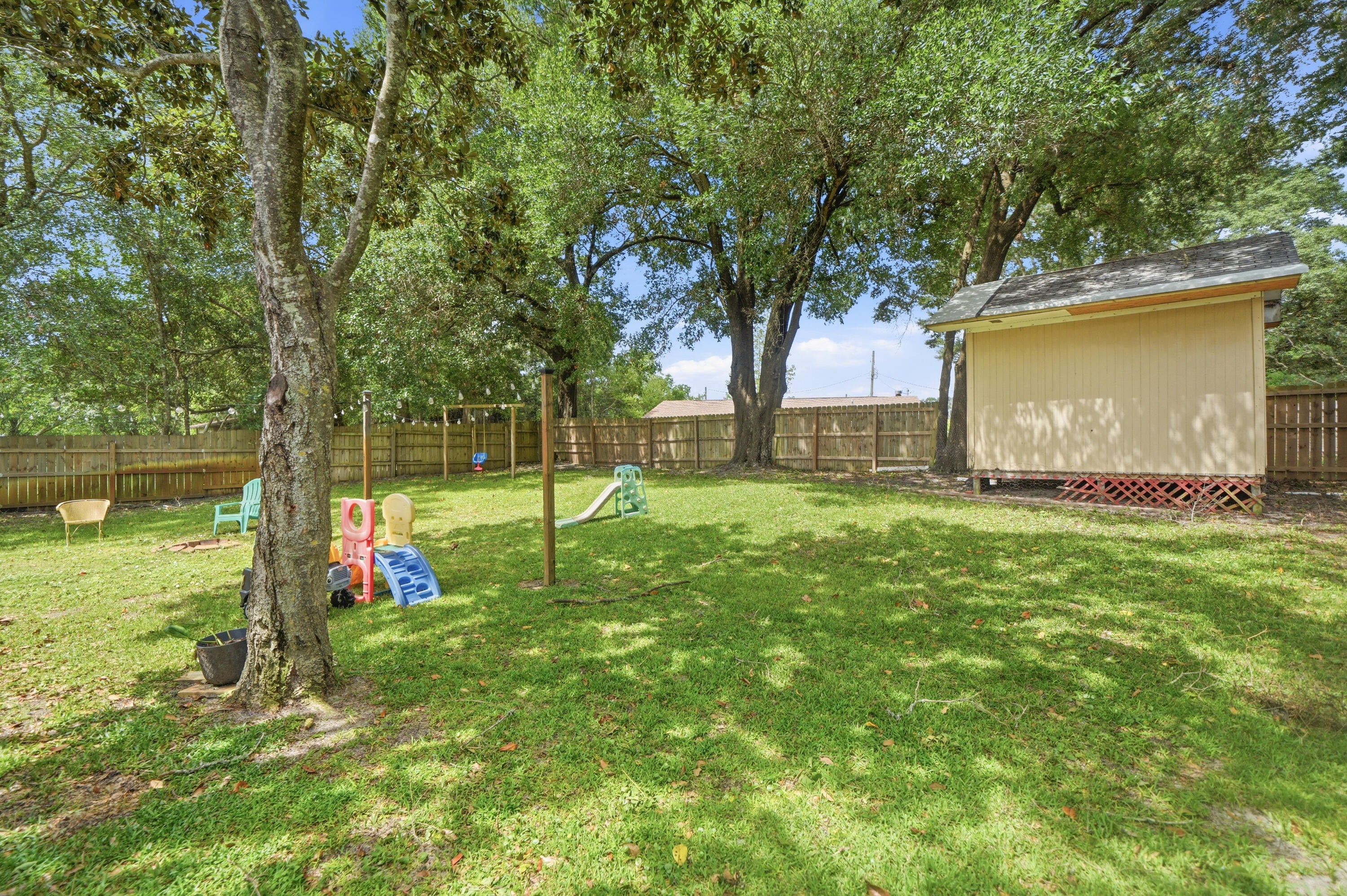 MIRAMAR ESTATES 3RD ADDN - Residential