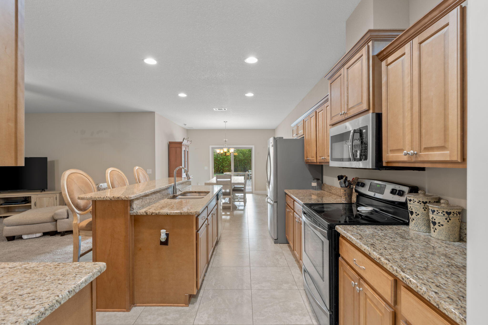 RIVERVIEW ESTATES - Residential
