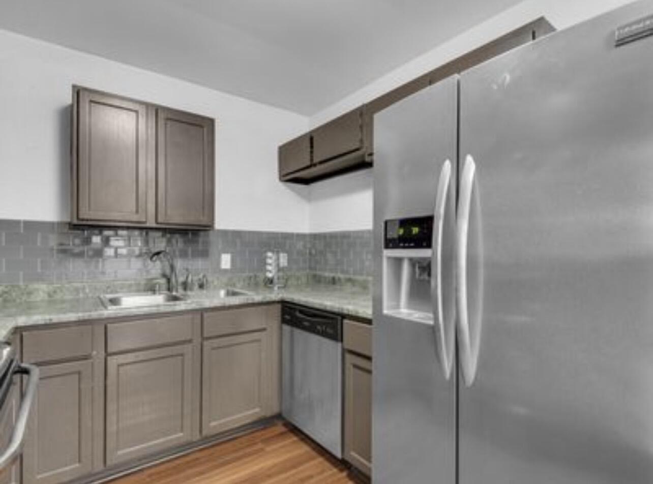 HIGHLAND PARK - Residential