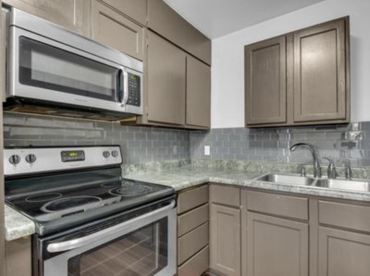 HIGHLAND PARK - Residential