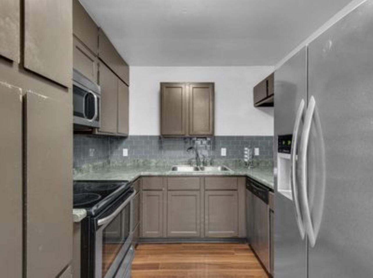 HIGHLAND PARK - Residential