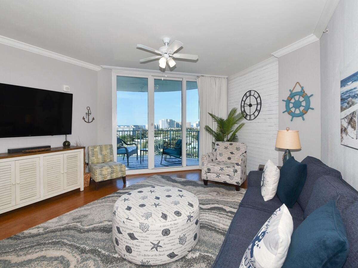 THE PALMS OF DESTIN - Residential