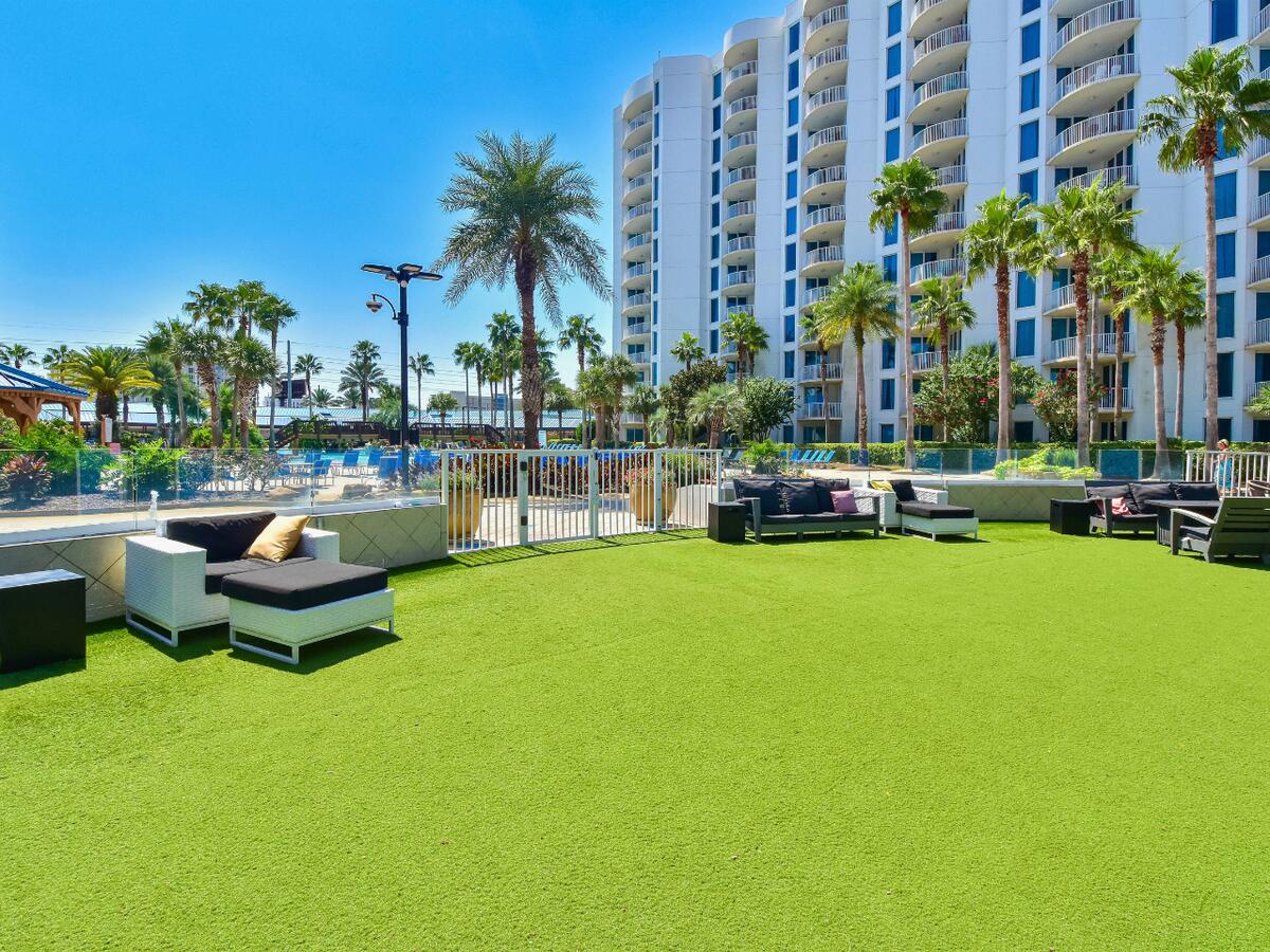 THE PALMS OF DESTIN - Residential