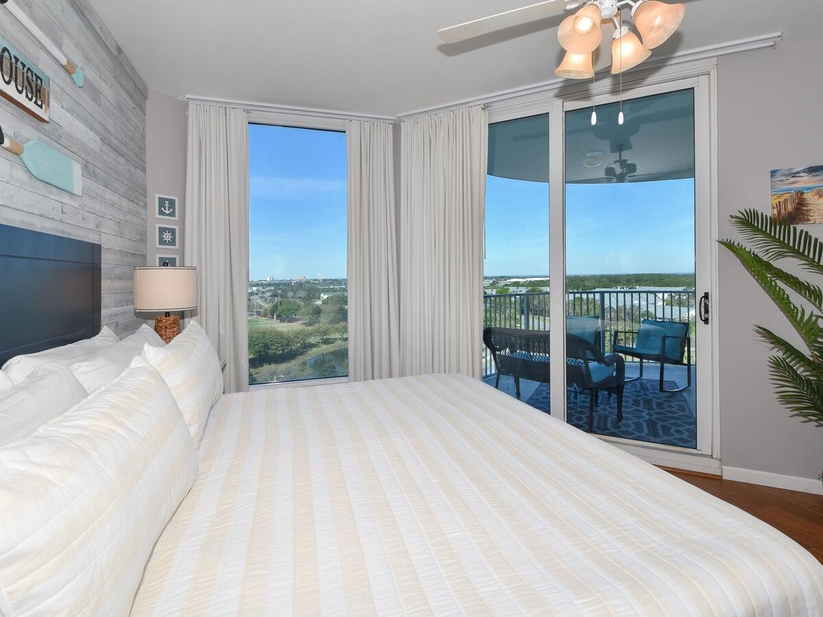 THE PALMS OF DESTIN - Residential