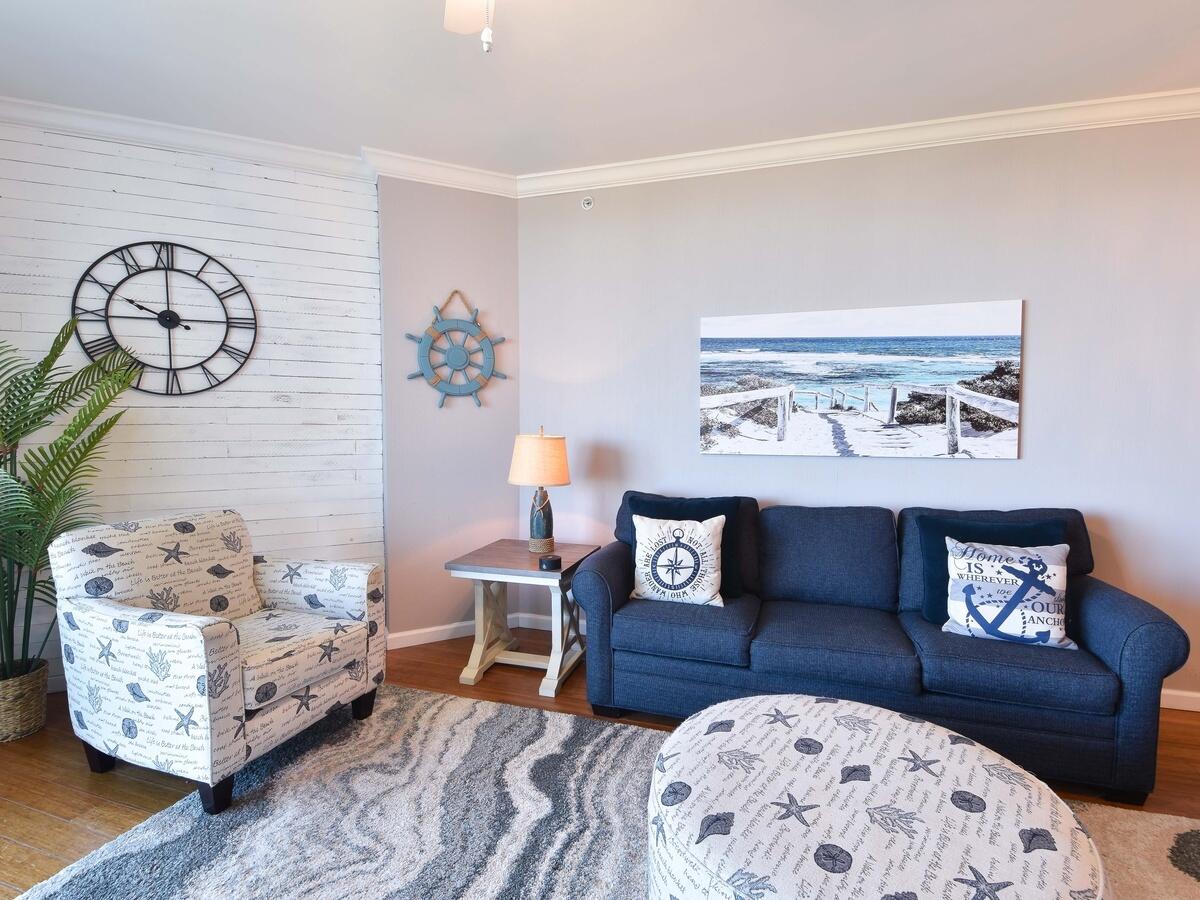 THE PALMS OF DESTIN - Residential