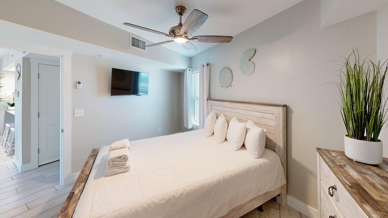 SEACREST CONDOMINIUMS - Residential