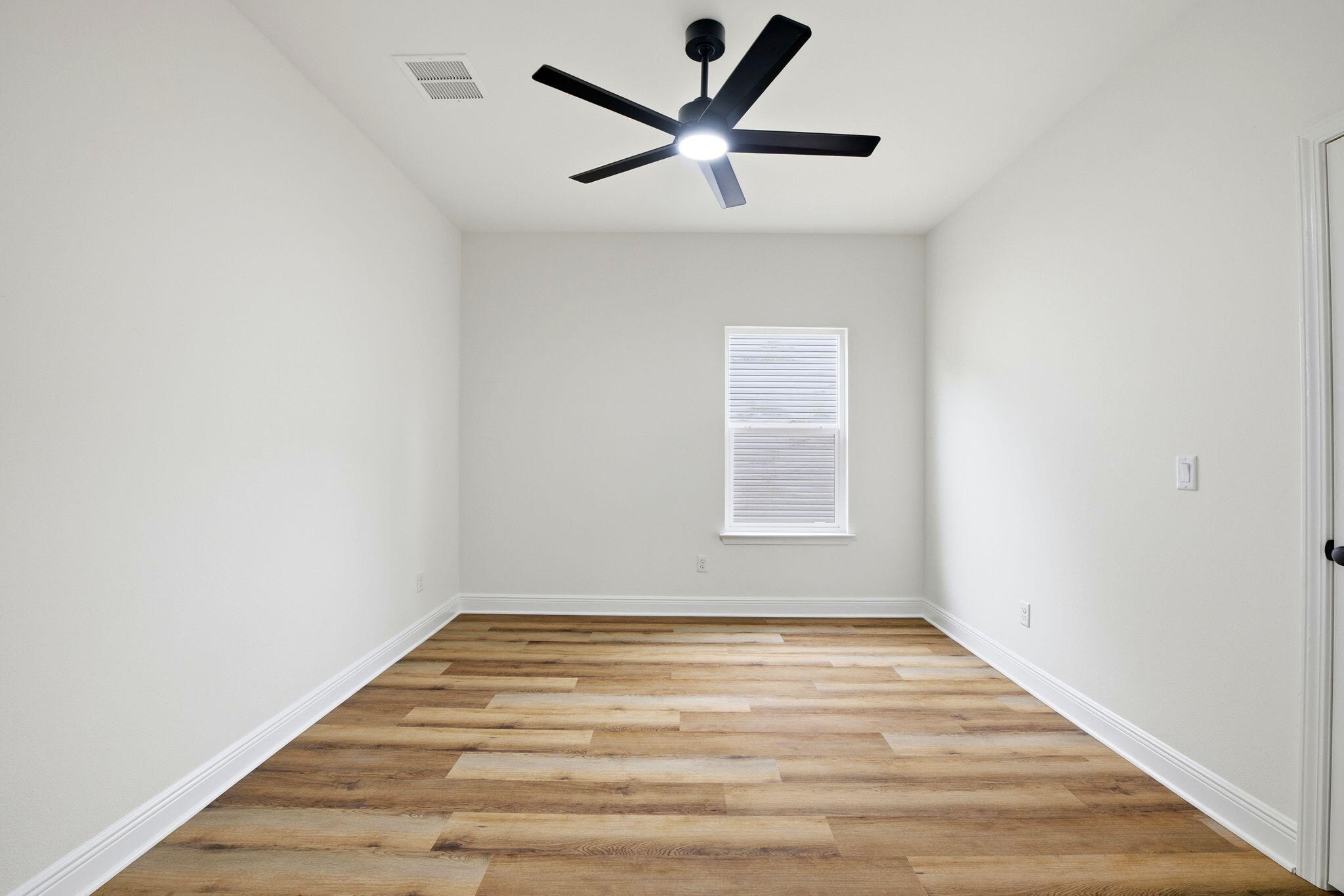 NONESUCH WAY - Residential