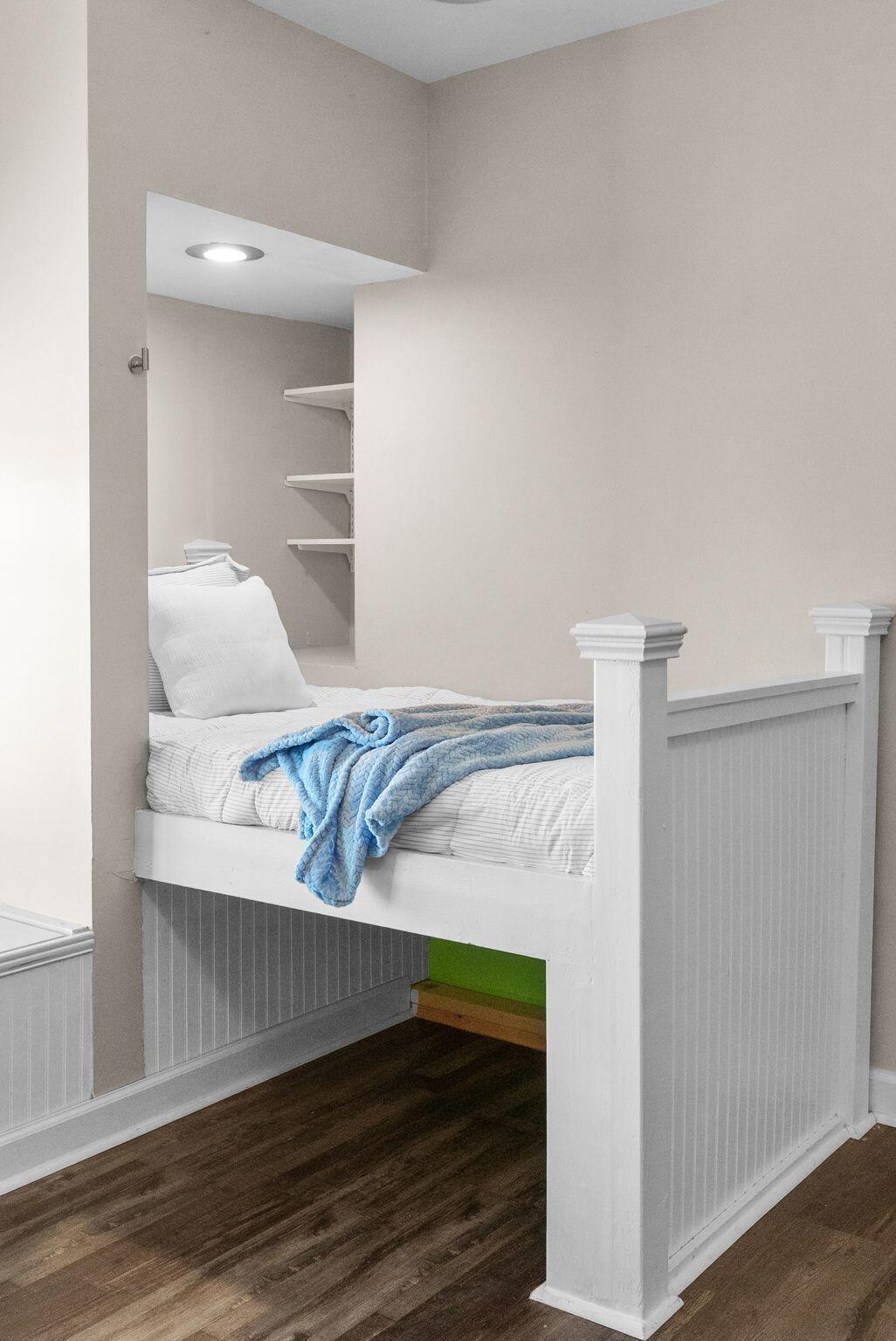 BAY POINT UNIT 1 - Residential