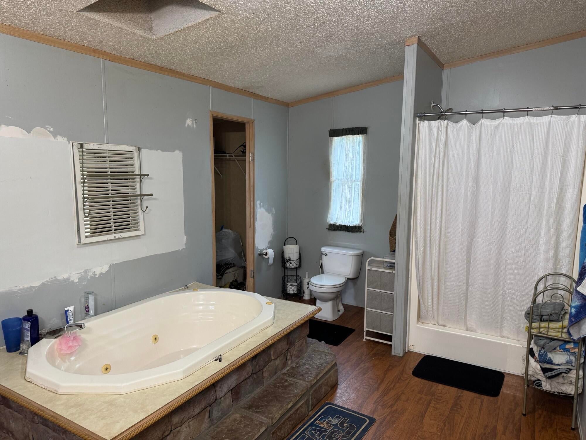 Hudson Hill Area - Residential
